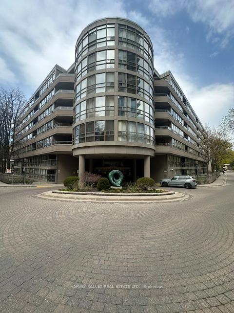 Photo 1 of Unit PH4, 18 Lower Village Gate, Toronto, Forest Hill South — HOMEH