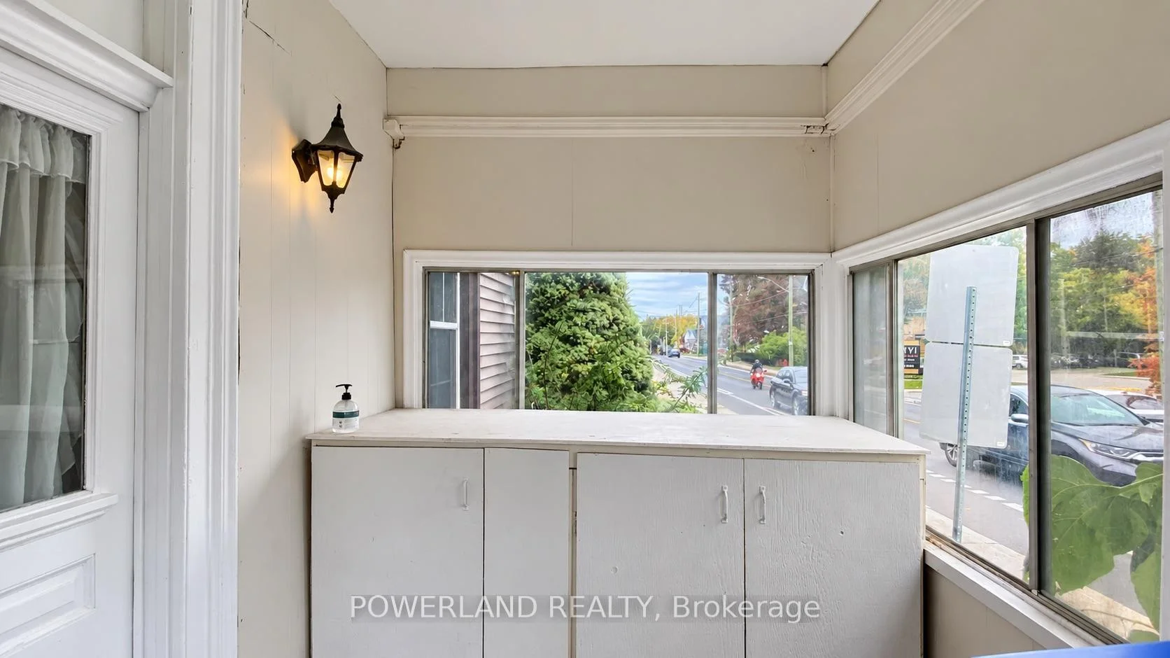 Photo 7 of Unit Apt #1, 202 Prospect Street, Newmarket, Central Newmarket — HOMEH