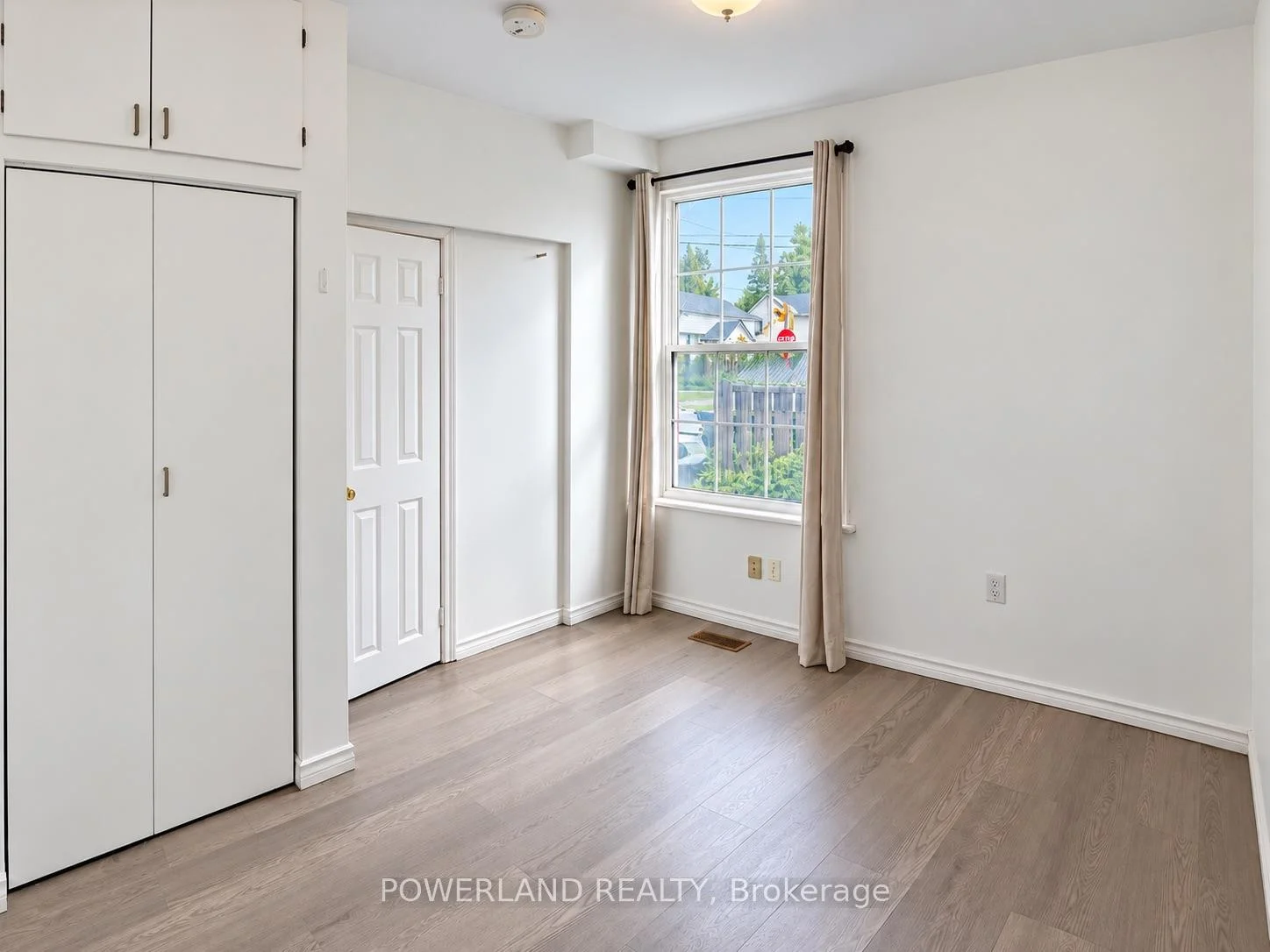 Photo 13 of Unit Apt #1, 202 Prospect Street, Newmarket, Central Newmarket — HOMEH