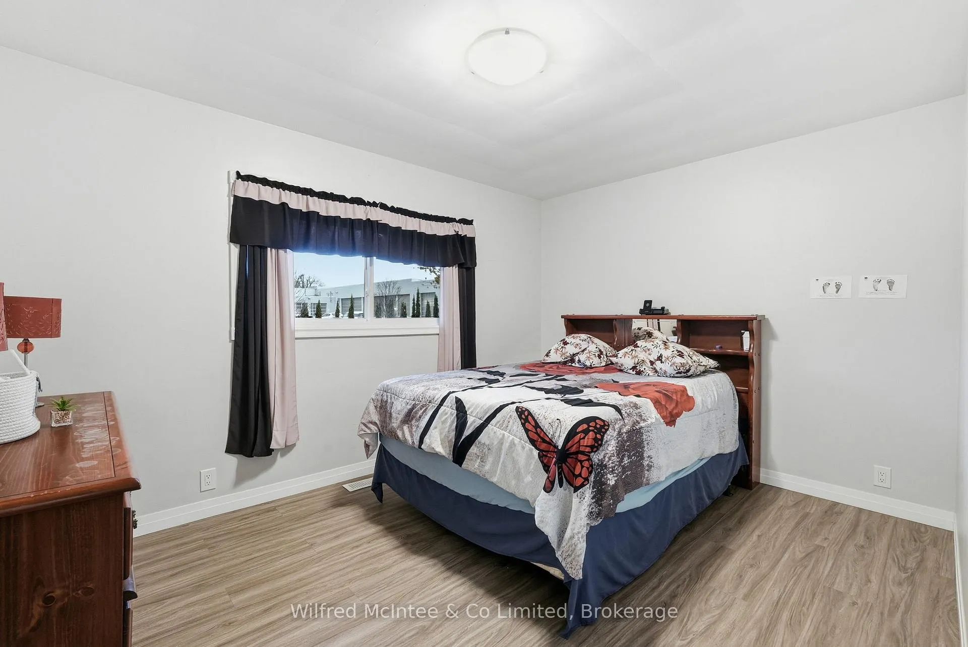 Photo 18 of 856 York Avenue N, North Perth, Listowel — HOMEH