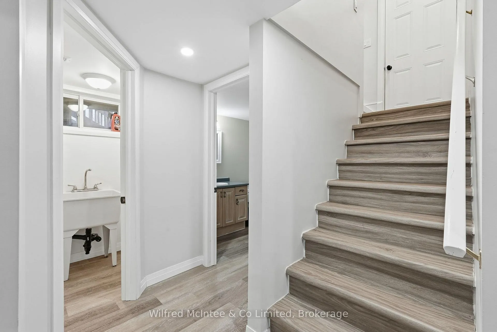 Photo 21 of 856 York Avenue N, North Perth, Listowel — HOMEH