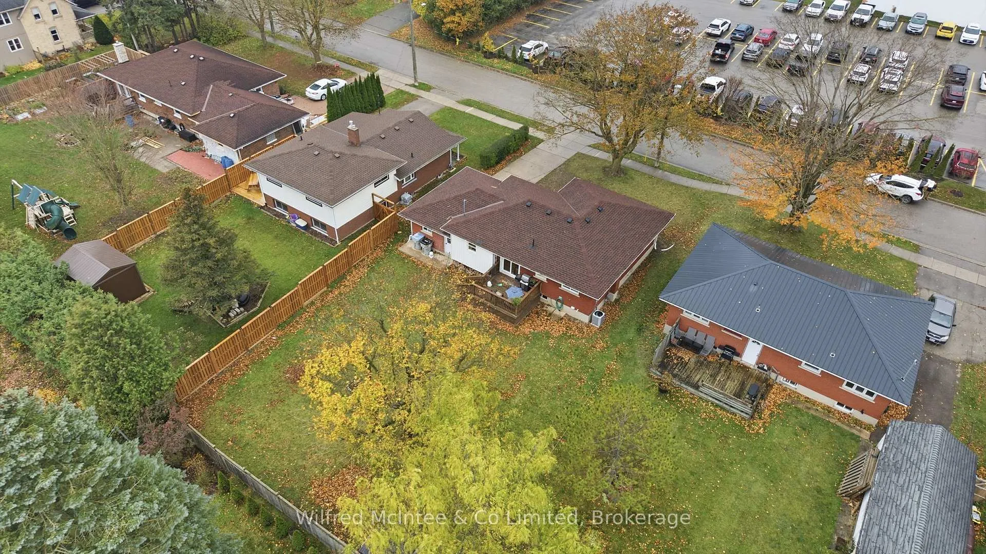 Photo 30 of 856 York Avenue N, North Perth, Listowel — HOMEH