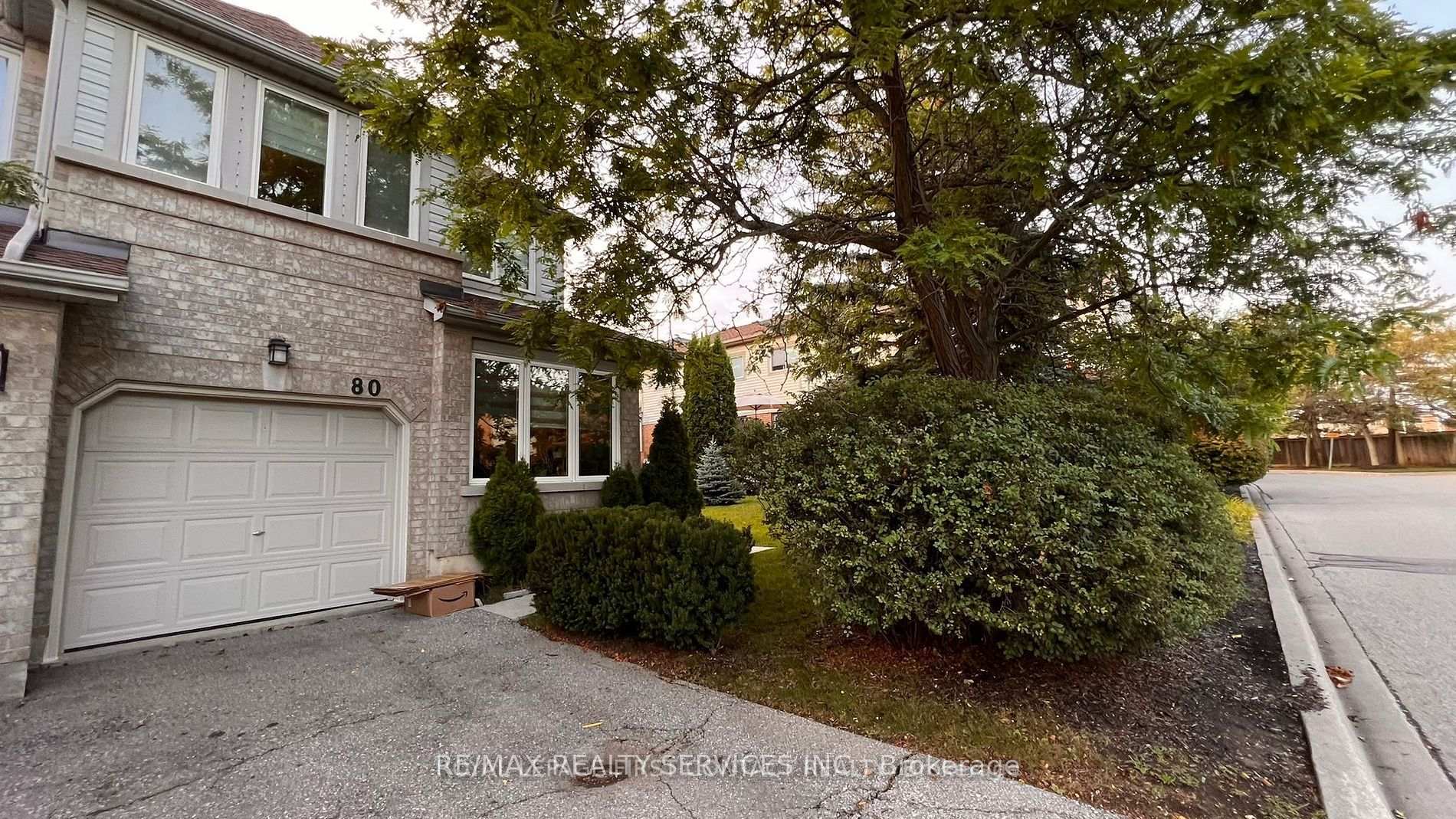 Photo 1 of Unit 80, 2555 Thomas Street, Mississauga, Central Erin Mills — HOMEH