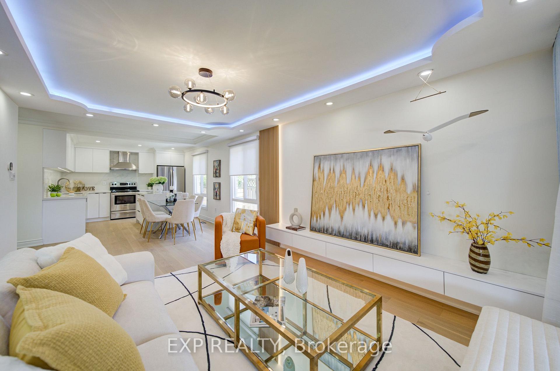 Photo 3 of 66 Page Crescent, Markham, Milliken Mills East — HOMEH