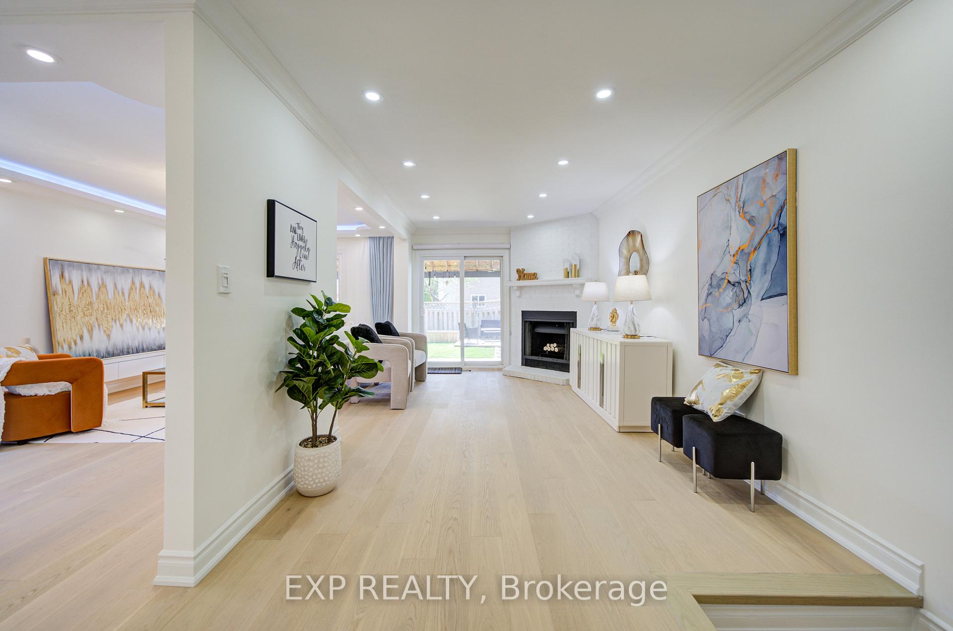 Photo 6 of 66 Page Crescent, Markham, Milliken Mills East — HOMEH