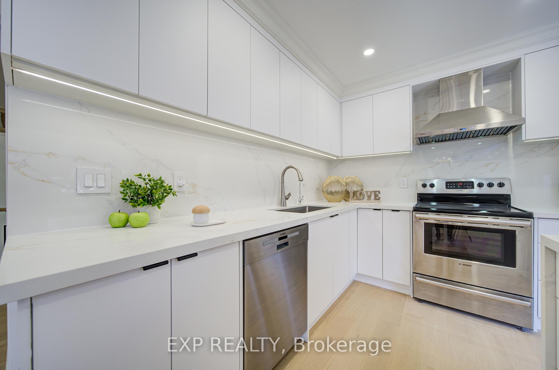 Photo 16 of 66 Page Crescent, Markham, Milliken Mills East — HOMEH