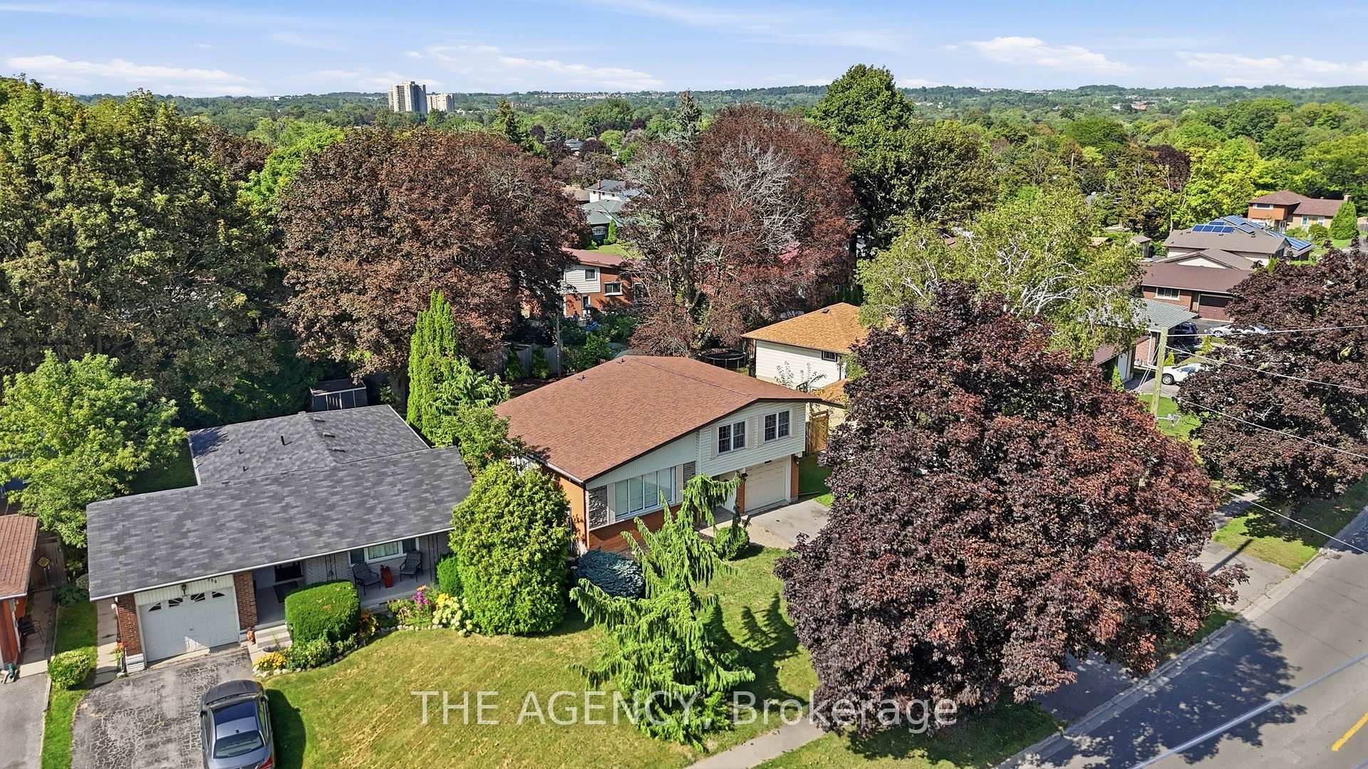 Photo 33 of 364 Adelaide Avenue E, Oshawa, O'Neill — HOMEH