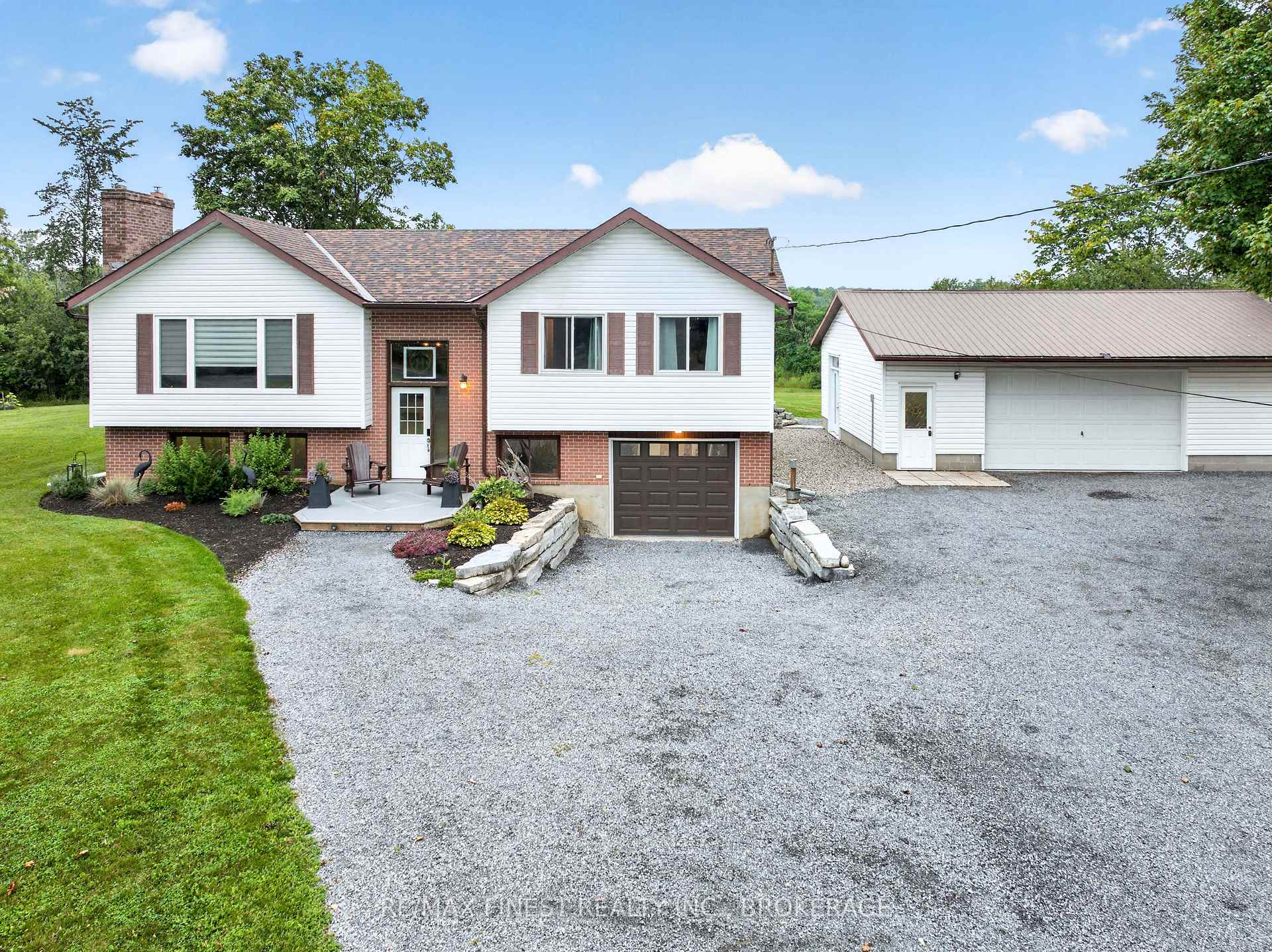 Photo 1 of 2359 Keeley Road, Frontenac, Frontenac South — HOMEH