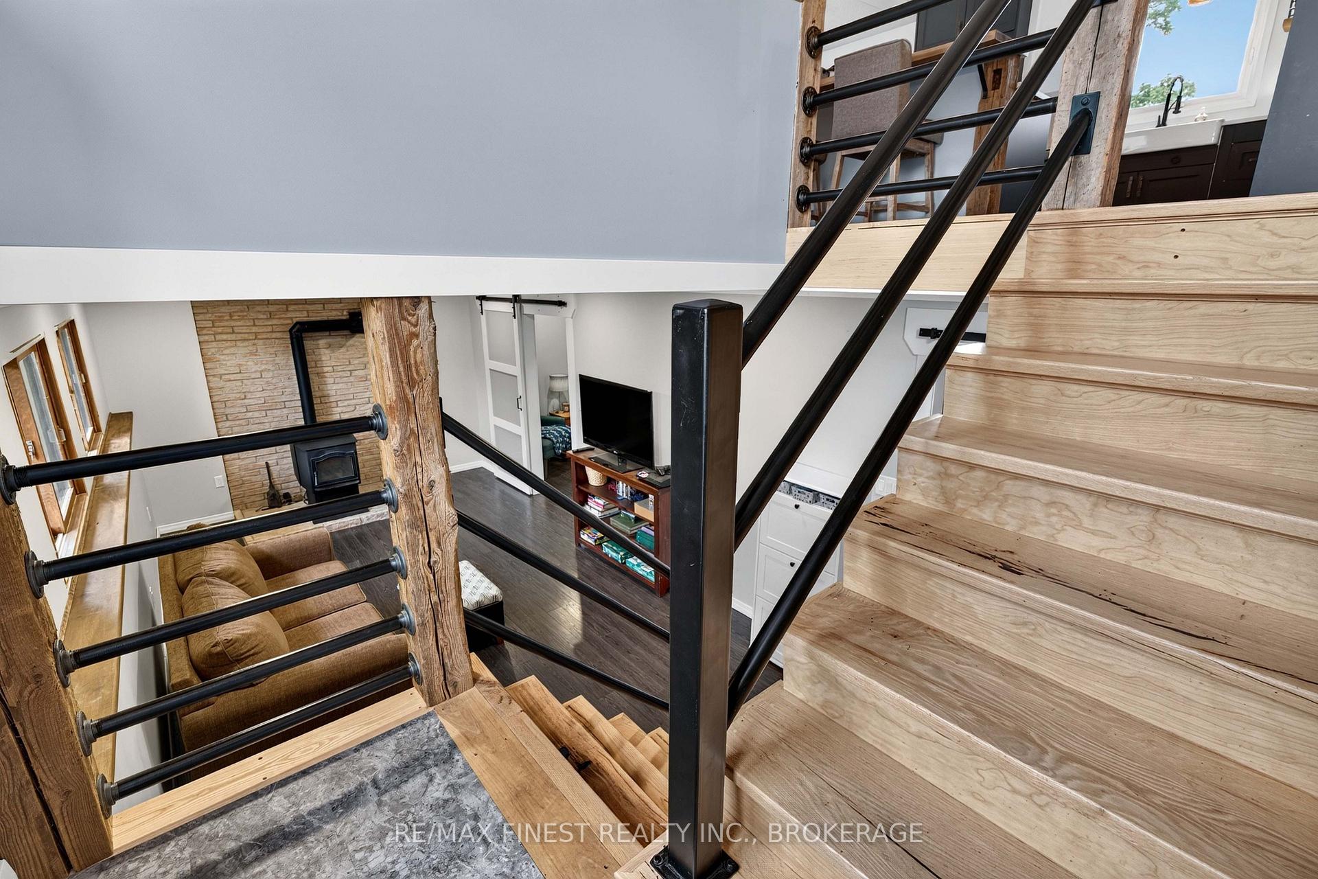 Photo 6 of 2359 Keeley Road, Frontenac, Frontenac South — HOMEH