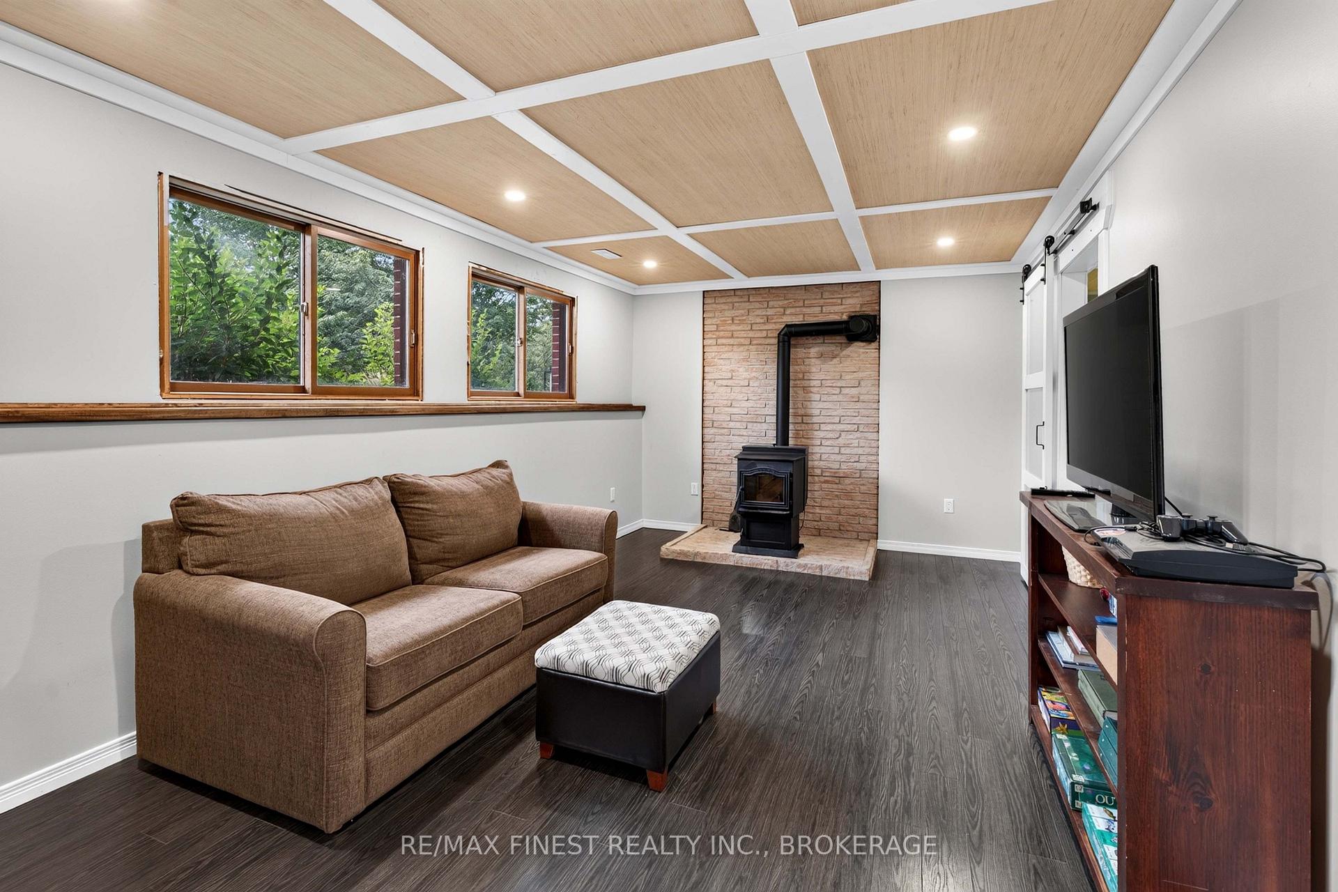 Photo 7 of 2359 Keeley Road, Frontenac, Frontenac South — HOMEH