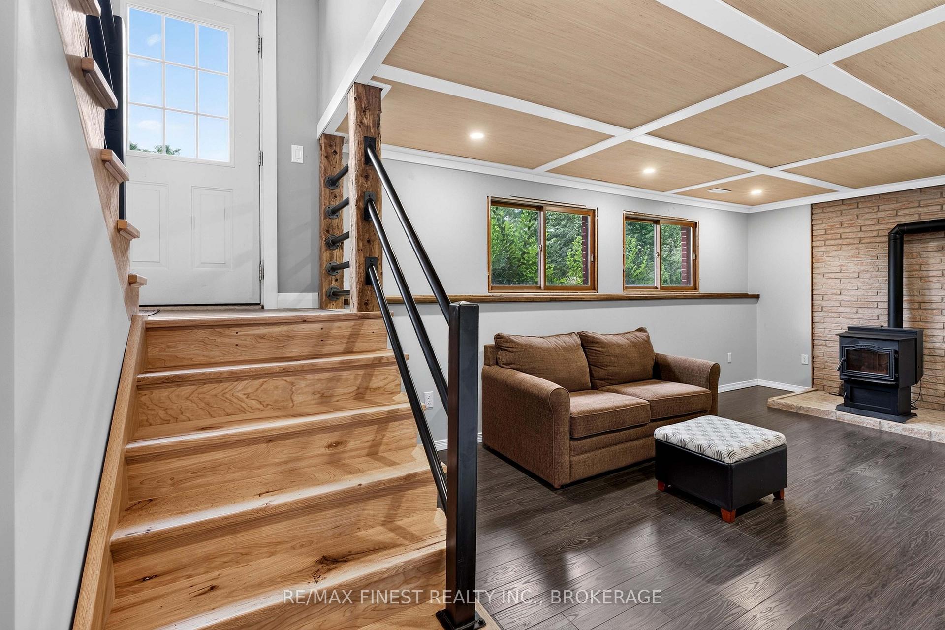 Photo 14 of 2359 Keeley Road, Frontenac, Frontenac South — HOMEH