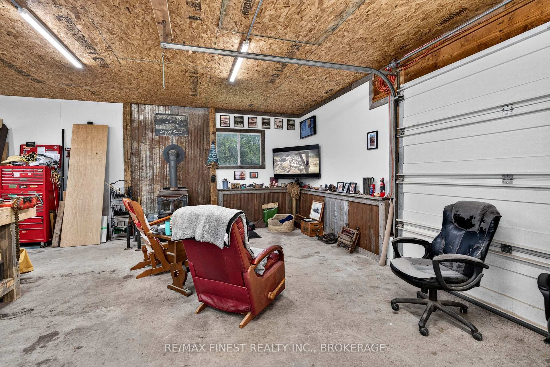 Photo 32 of 2359 Keeley Road, Frontenac, Frontenac South — HOMEH