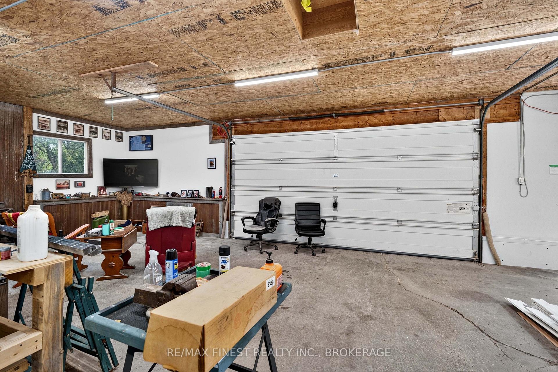 Photo 33 of 2359 Keeley Road, Frontenac, Frontenac South — HOMEH