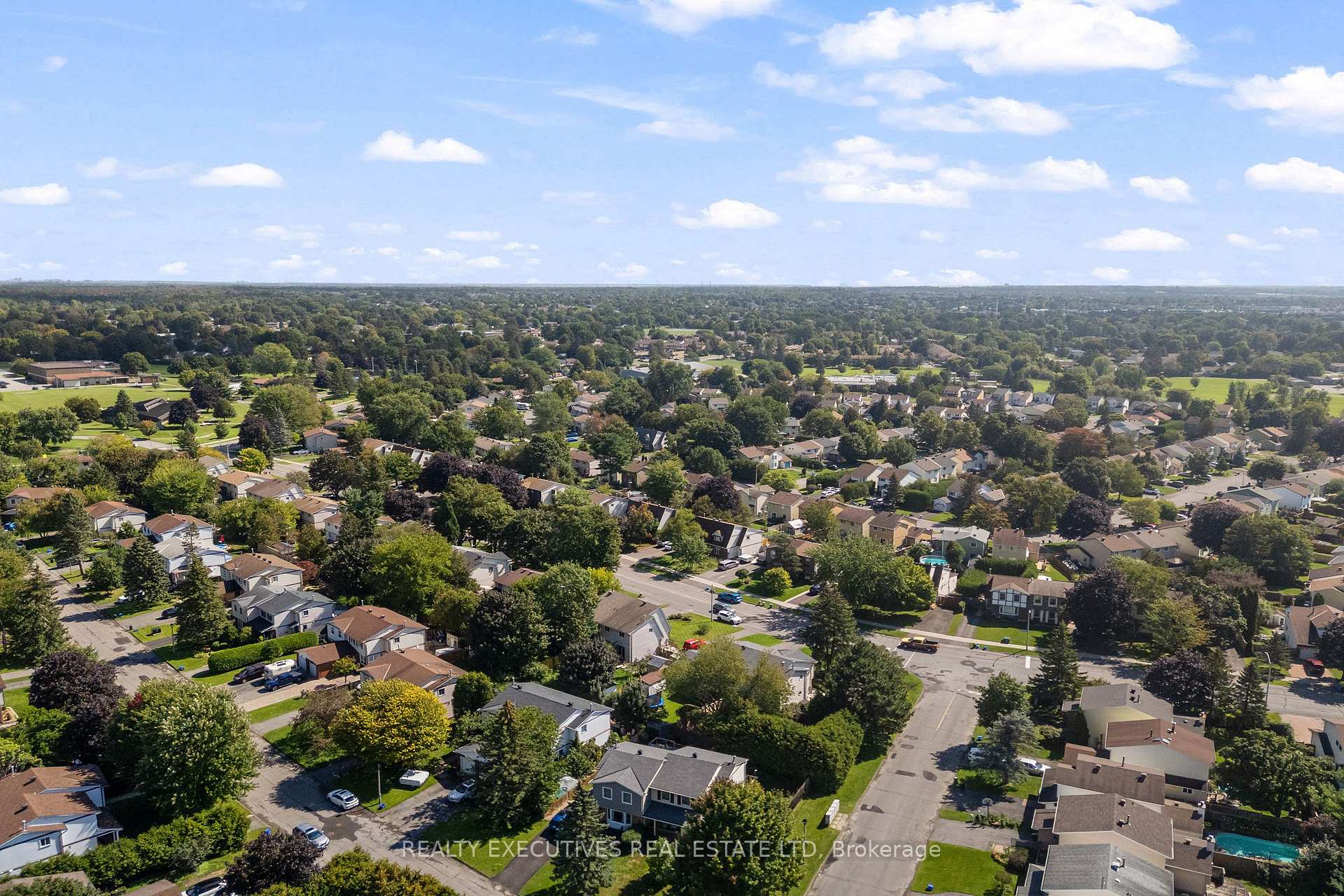Photo 42 of 41 Winchester Drive, Ottawa, Kanata - Glencairn/Hazeldean — HOMEH