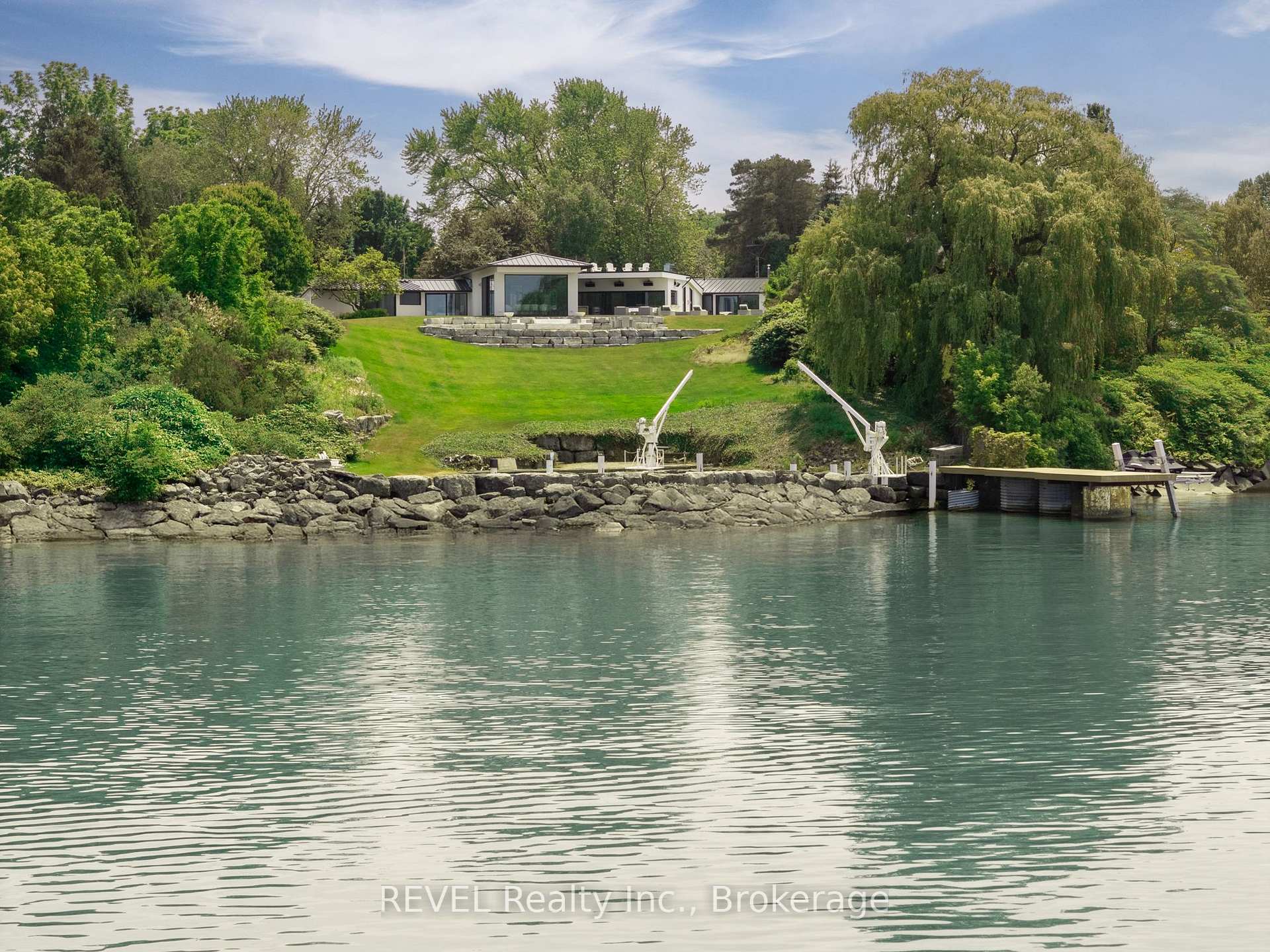 Photo 14 of 88 October Drive, St. Catharines, Lakeshore — HOMEH