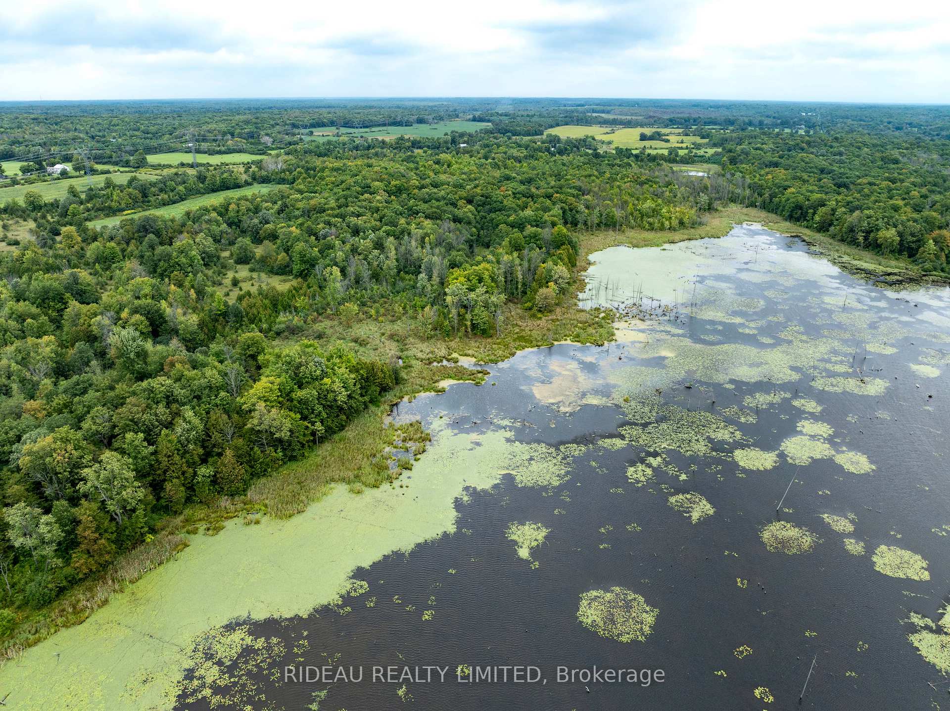 Photo 5 of 2011 Fairview Road, Rideau Lakes, Rideau Lakes (Bastard) Twp — HOMEH