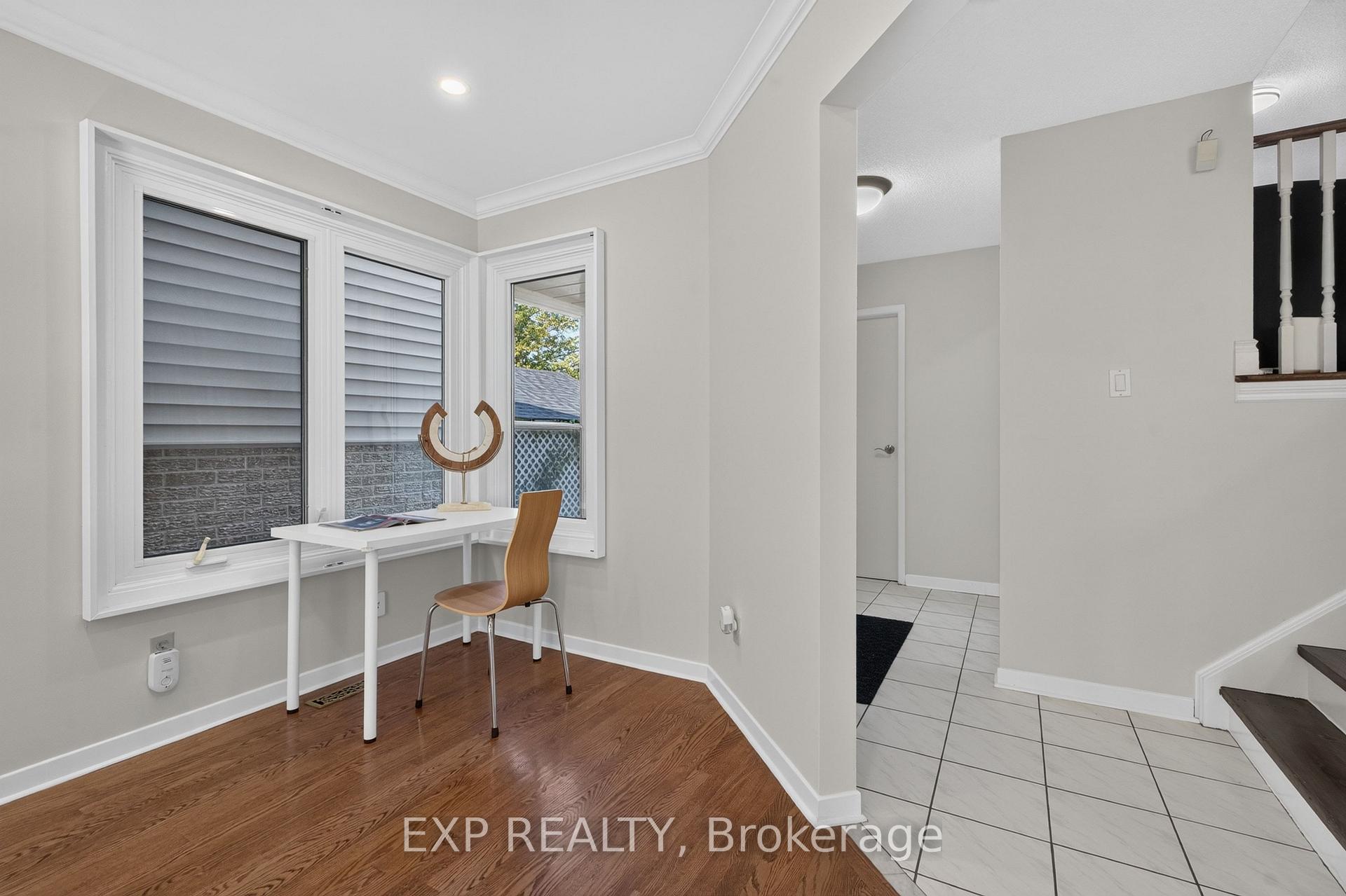 Photo 25 of 109 Winding Lane, Vaughan, Crestwood-Springfarm-Yorkhill — HOMEH