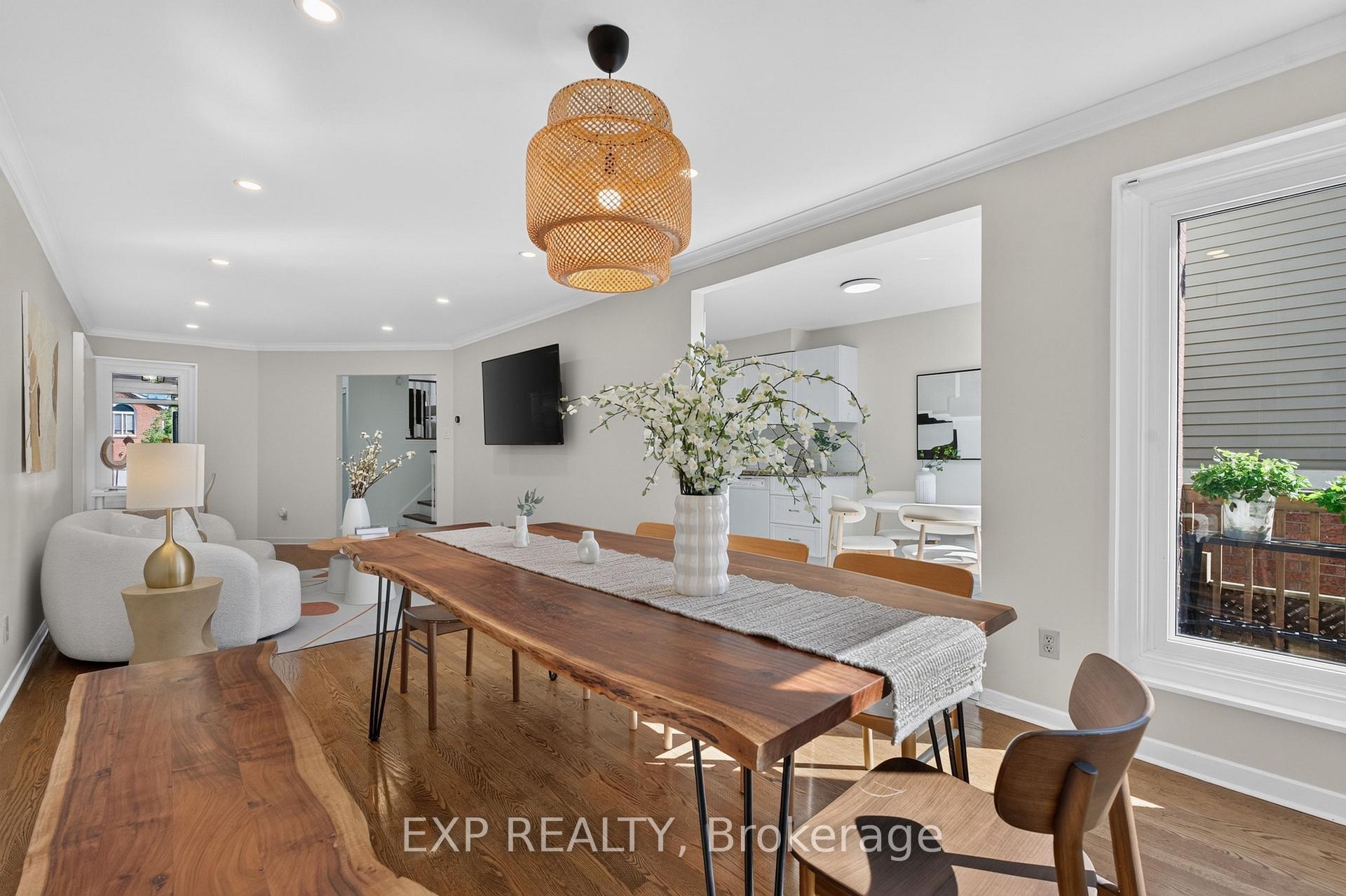 Photo 33 of 109 Winding Lane, Vaughan, Crestwood-Springfarm-Yorkhill — HOMEH