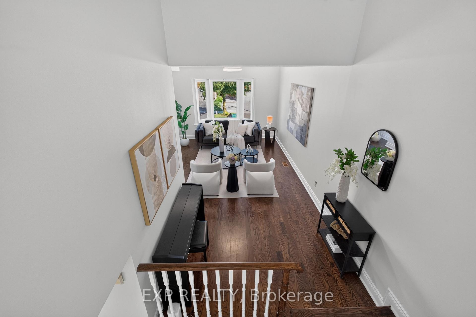 Photo 59 of 109 Winding Lane, Vaughan, Crestwood-Springfarm-Yorkhill — HOMEH
