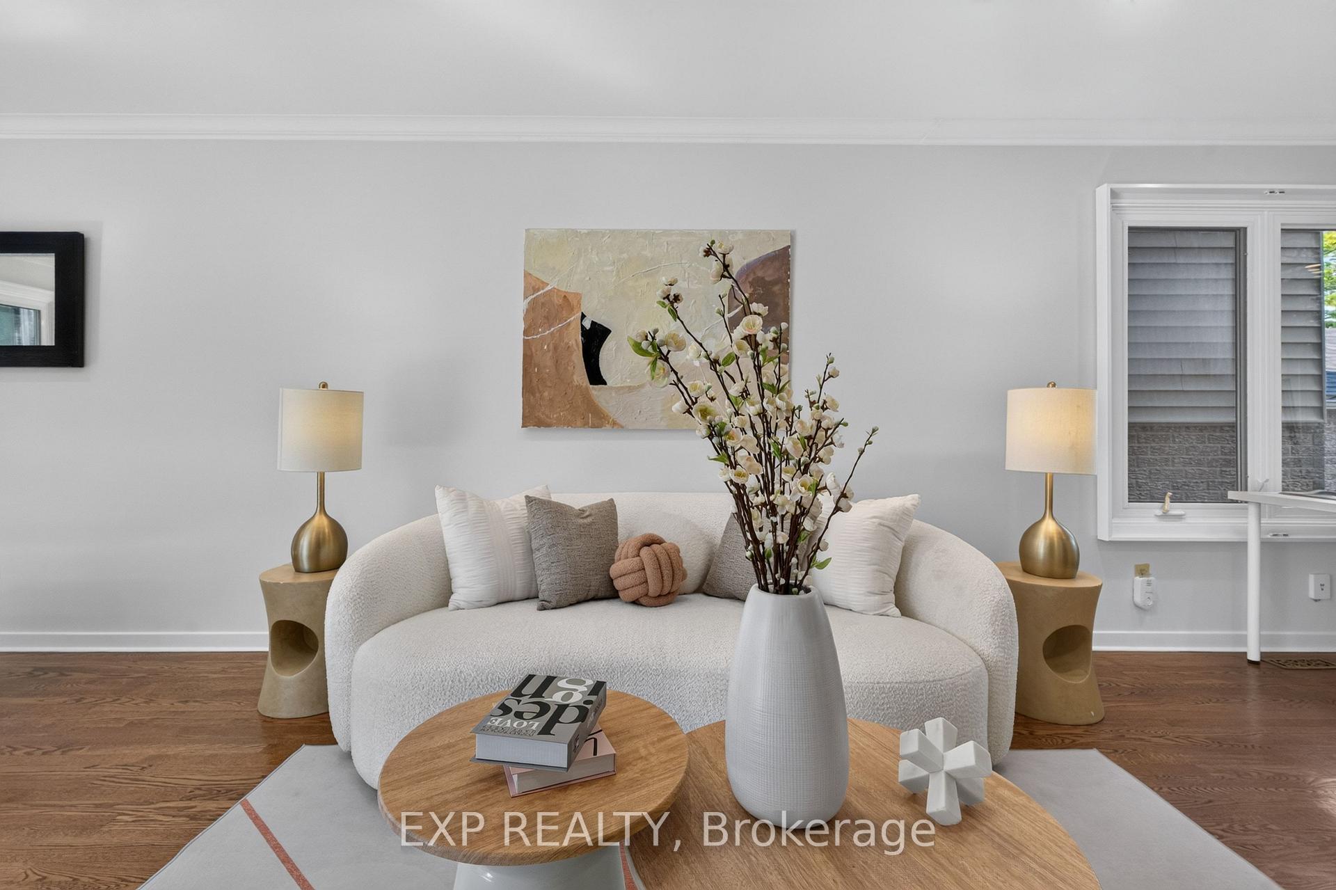 Photo 24 of 109 Winding Lane, Vaughan, Crestwood-Springfarm-Yorkhill — HOMEH
