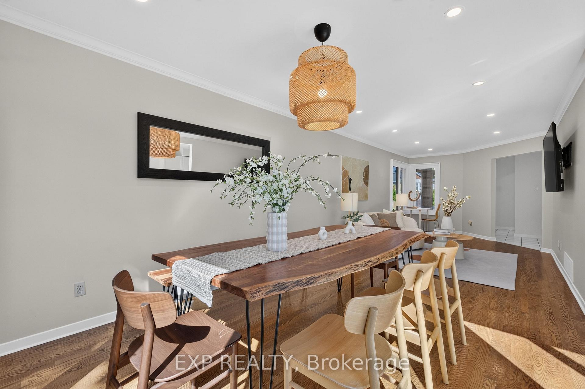 Photo 30 of 109 Winding Lane, Vaughan, Crestwood-Springfarm-Yorkhill — HOMEH