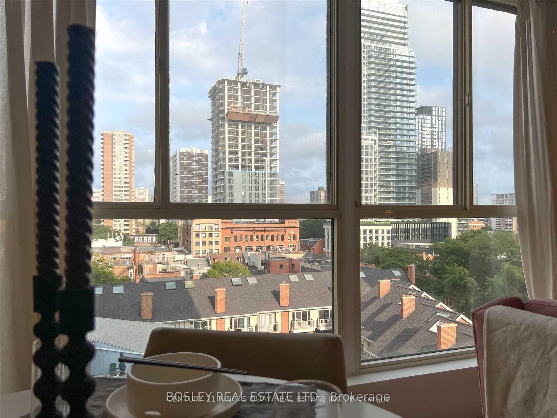 Photo 8 of Unit 803, 1055 Bay Street, Toronto, Bay Street Corridor — HOMEH