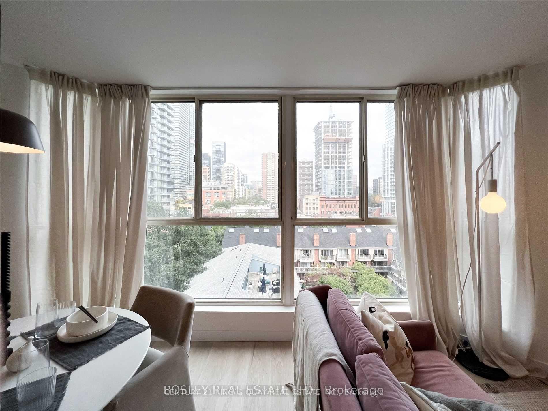 Photo 14 of Unit 803, 1055 Bay Street, Toronto, Bay Street Corridor — HOMEH