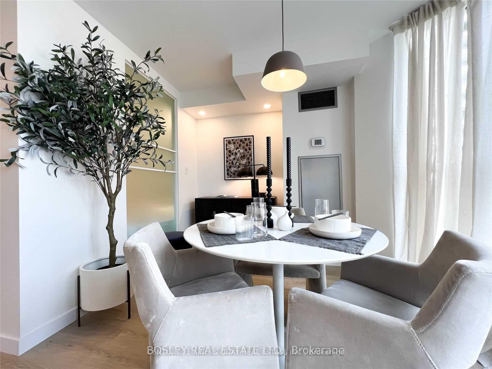 Photo 17 of Unit 803, 1055 Bay Street, Toronto, Bay Street Corridor — HOMEH