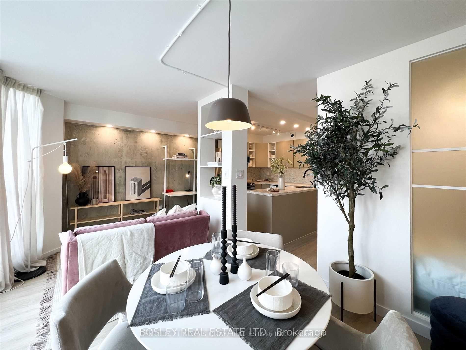 Photo 19 of Unit 803, 1055 Bay Street, Toronto, Bay Street Corridor — HOMEH