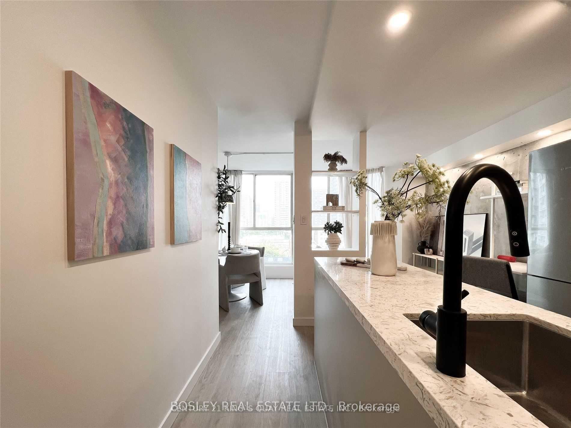 Photo 20 of Unit 803, 1055 Bay Street, Toronto, Bay Street Corridor — HOMEH