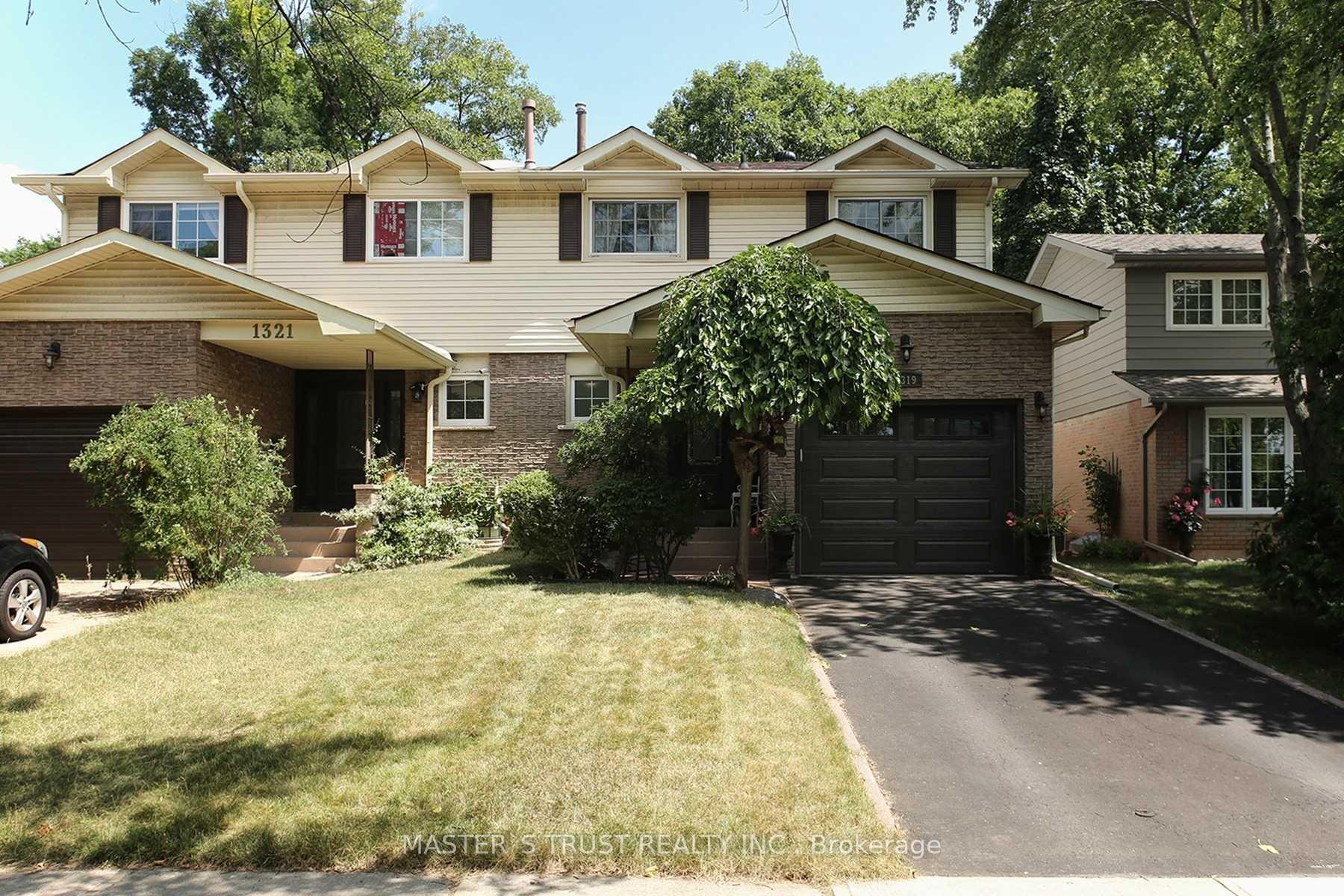 Photo 1 of 1319 White Oaks Boulevard E, Oakville, Falgarwood — HOMEH