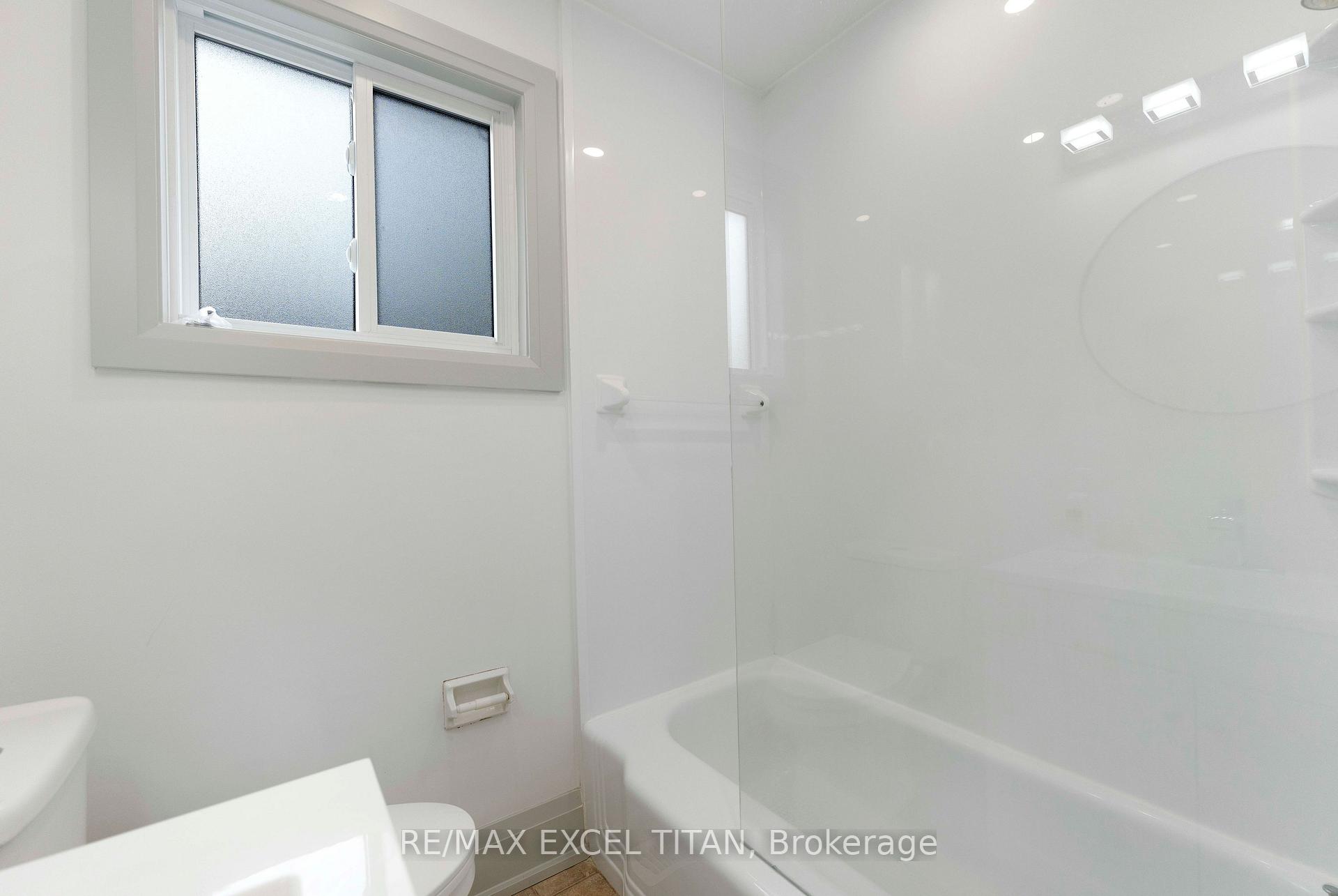 Photo 25 of 66 Marion Crescent, Barrie, Wellington — HOMEH