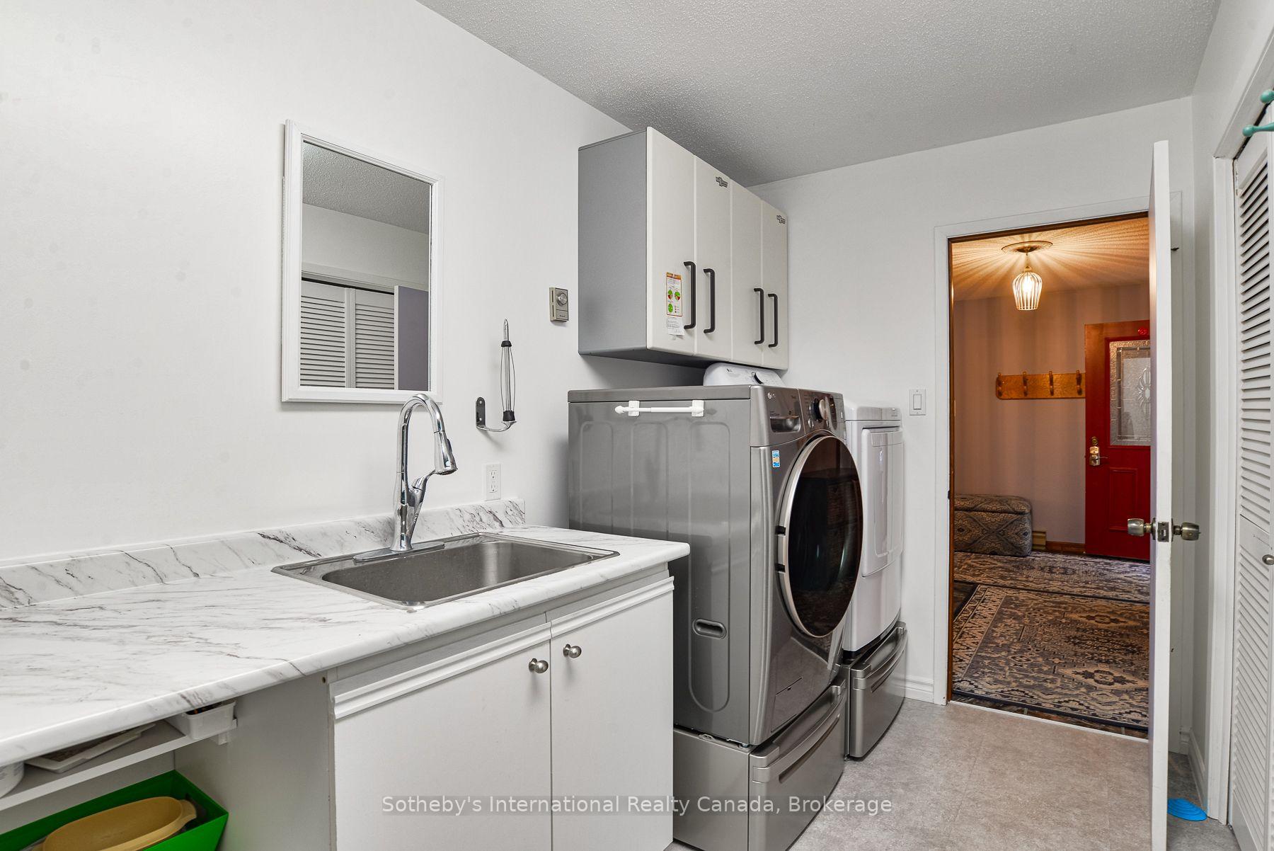 Photo 20 of 55 Denniss Drive, Bracebridge, Macaulay — HOMEH