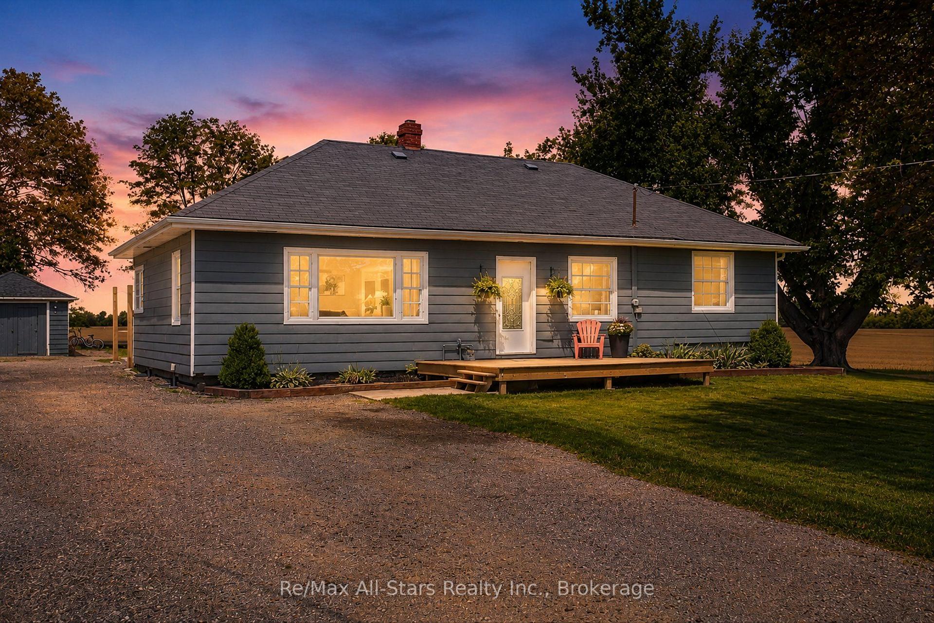 Photo 4 of 981 Highway 7, Kawartha Lakes, Oakwood — HOMEH