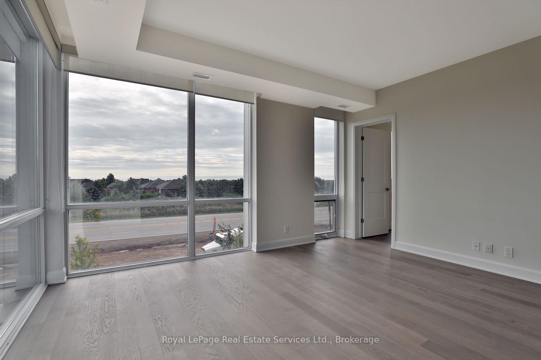 Photo 8 of Unit 204, 3028 Creekshore Common, Oakville, Glenorchy — HOMEH