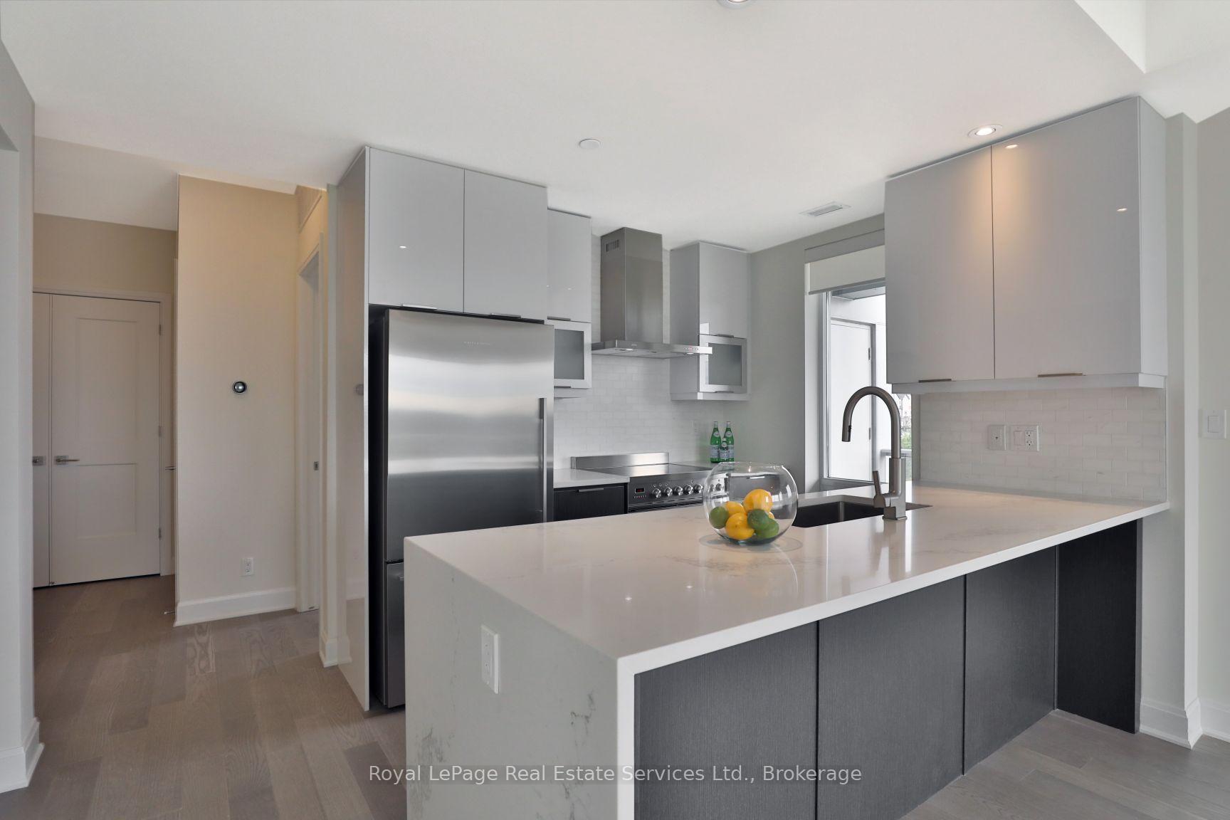 Photo 12 of Unit 204, 3028 Creekshore Common, Oakville, Glenorchy — HOMEH