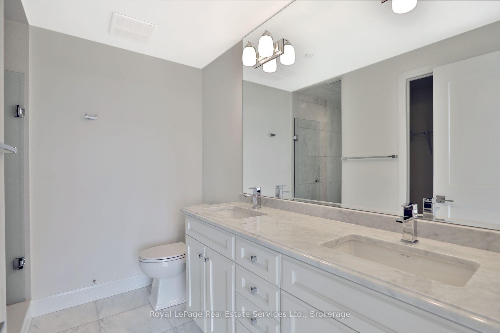 Photo 17 of Unit 204, 3028 Creekshore Common, Oakville, Glenorchy — HOMEH