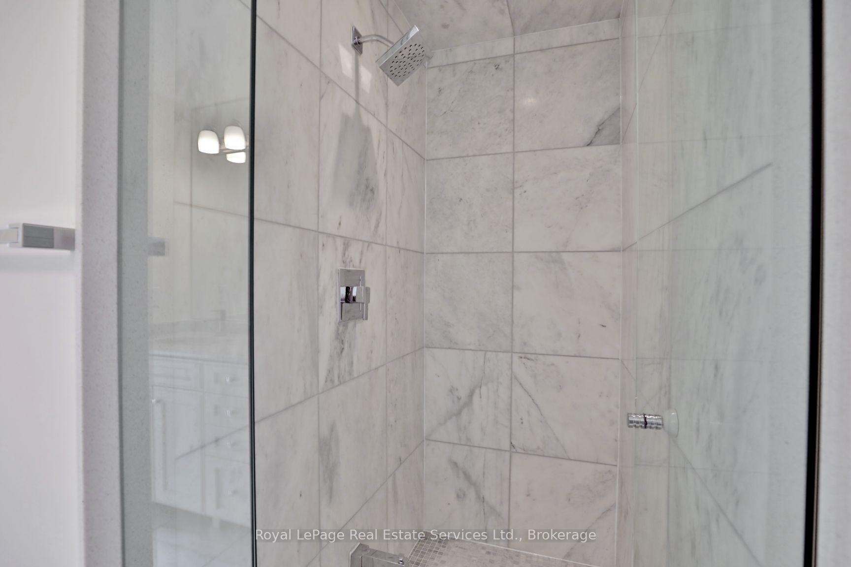 Photo 19 of Unit 204, 3028 Creekshore Common, Oakville, Glenorchy — HOMEH