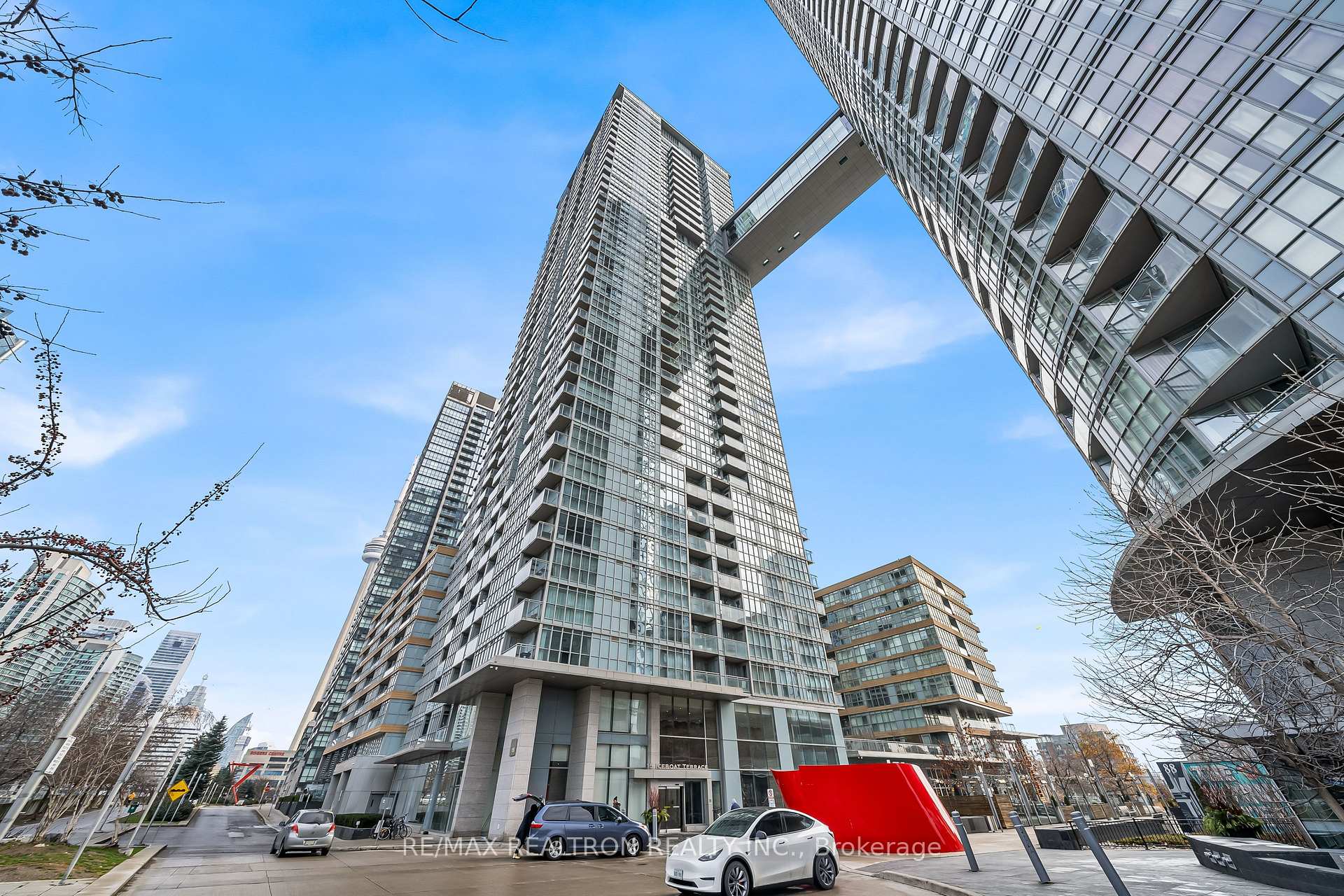 Front of Unit 3207, 15 Iceboat Terrace