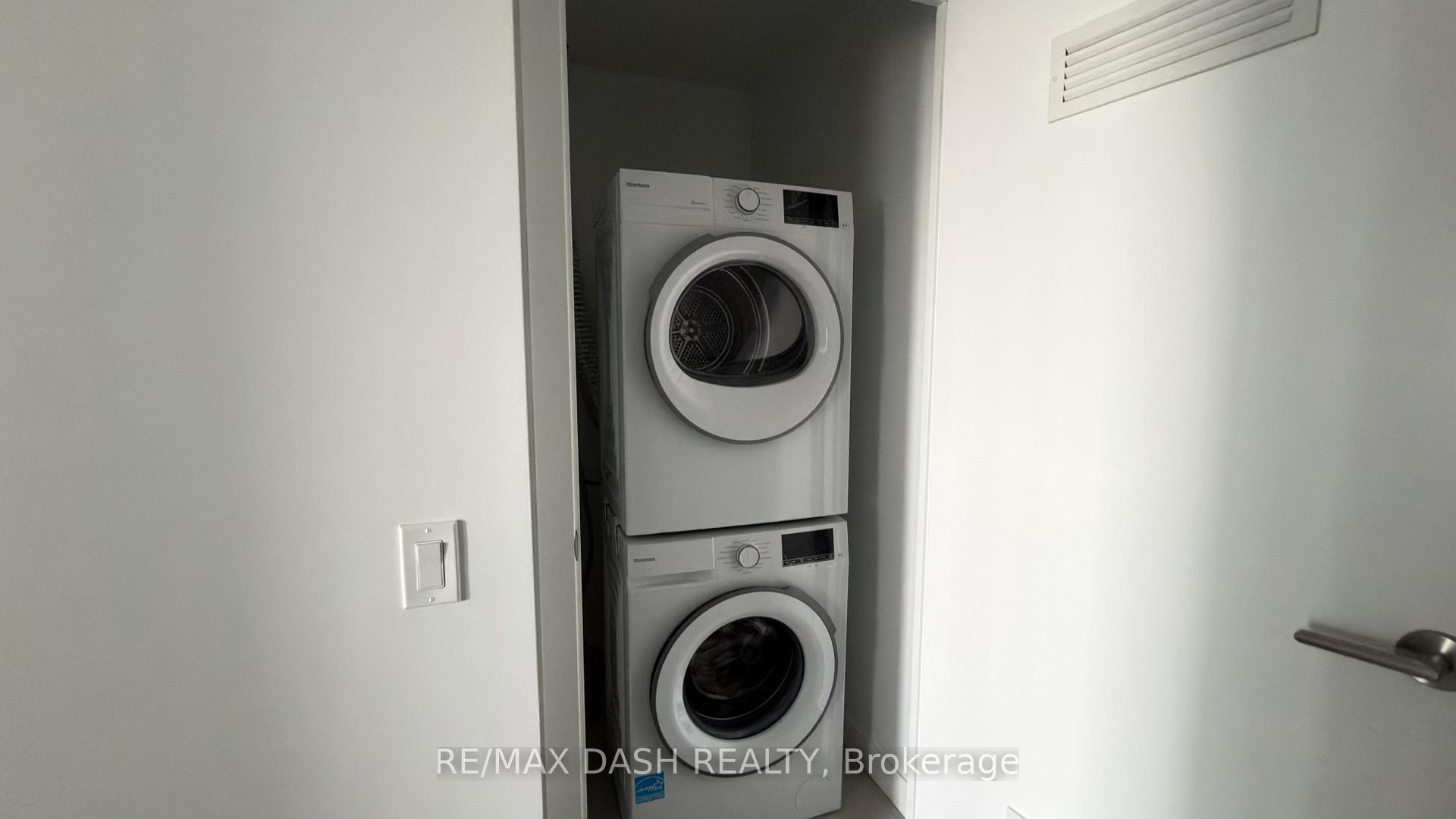 Photo 19 of Unit 1503, 10 Flavelle Trail, Vaughan, Steeles West Industrial — HOMEH