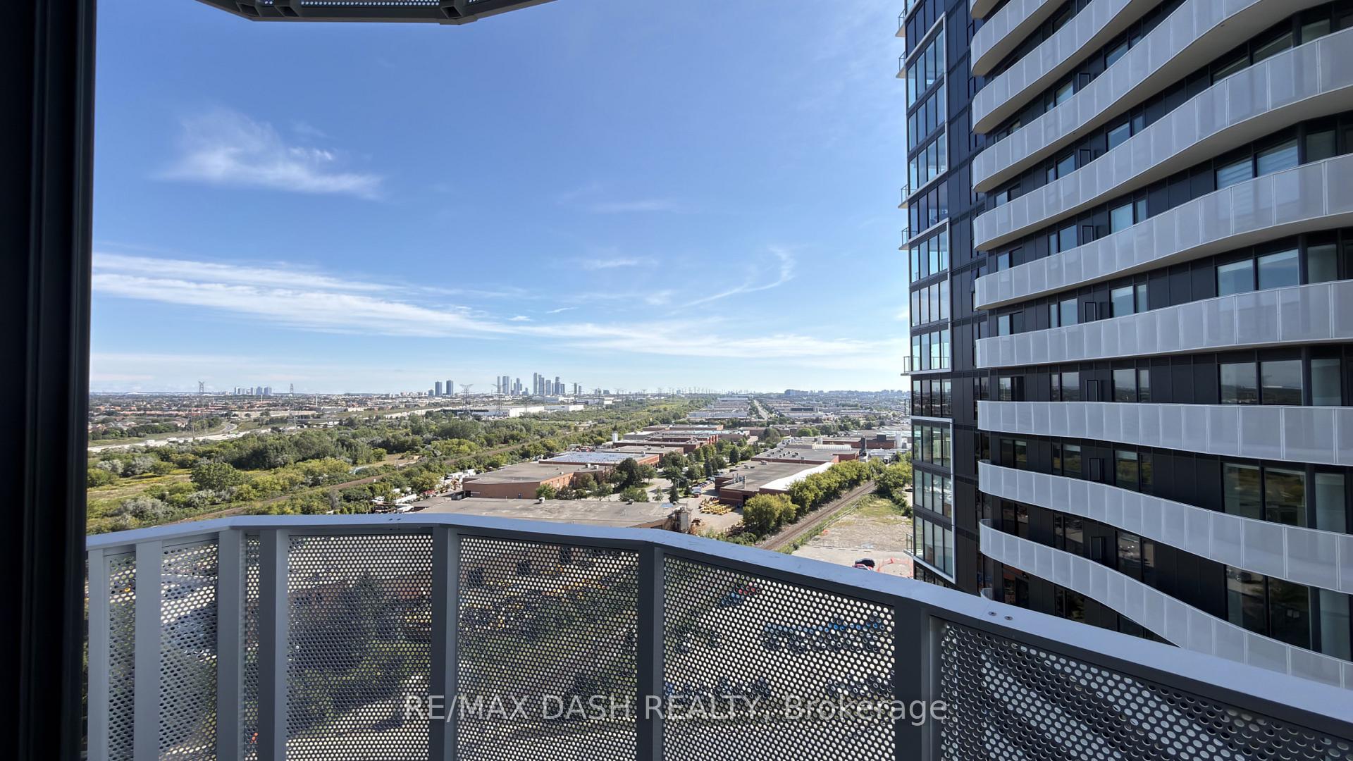 Photo 20 of Unit 1503, 10 Flavelle Trail, Vaughan, Steeles West Industrial — HOMEH