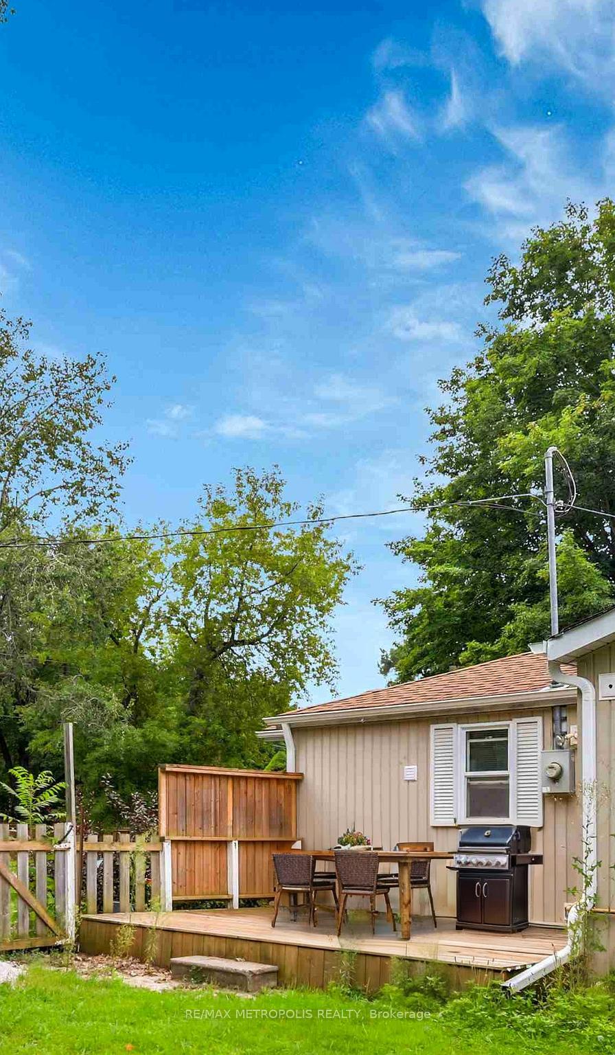 Photo 26 of 856 Central Avenue, Innisfil, Alcona — HOMEH