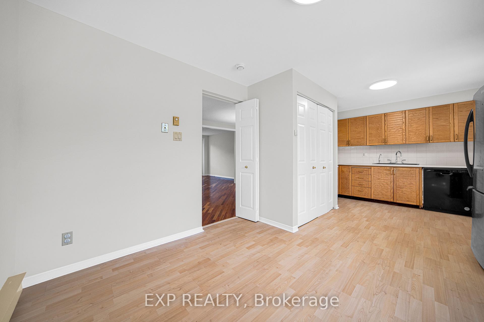 Photo 21 of 18 Arbordale Crescent, Ottawa, Centrepointe — HOMEH
