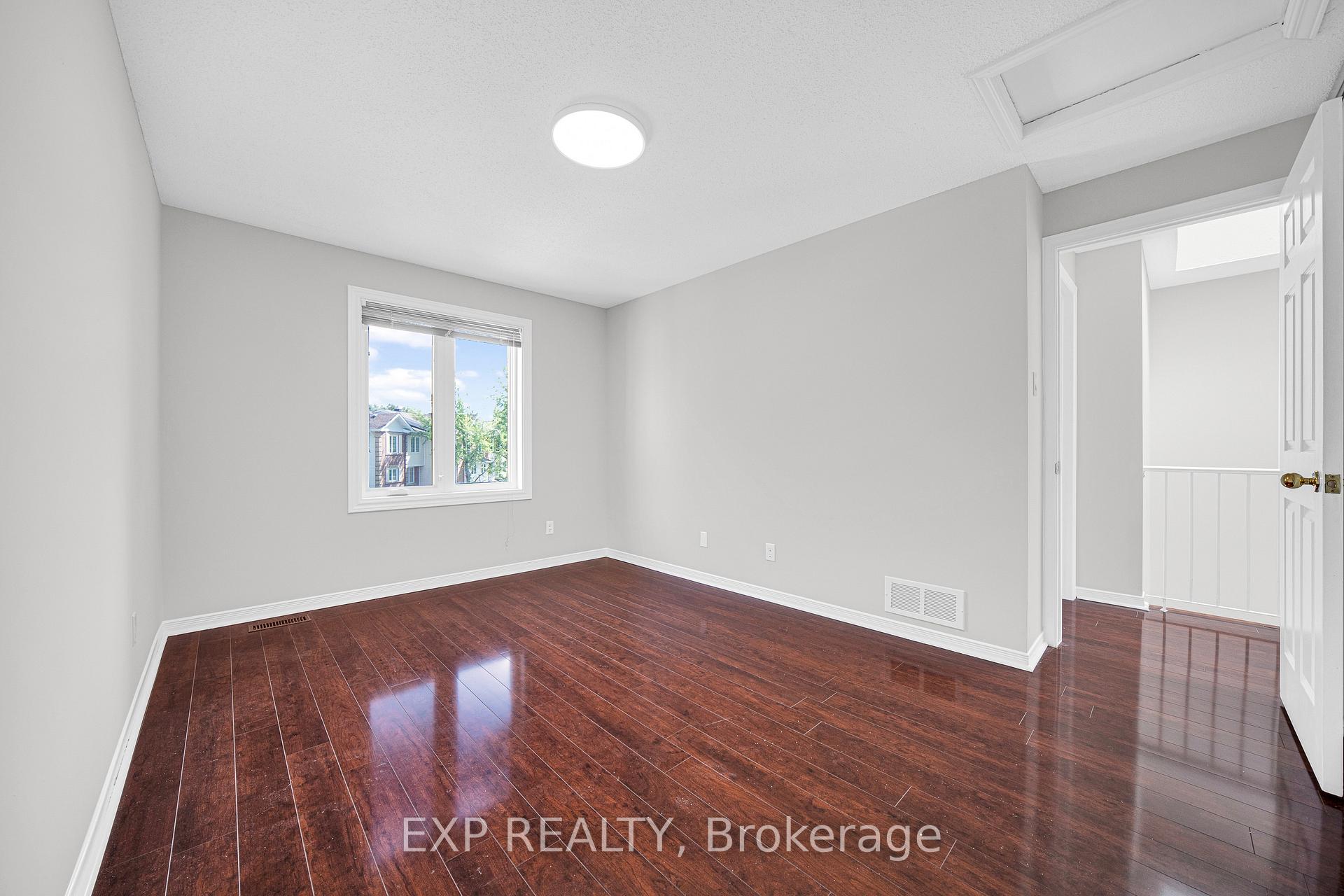 Photo 35 of 18 Arbordale Crescent, Ottawa, Centrepointe — HOMEH