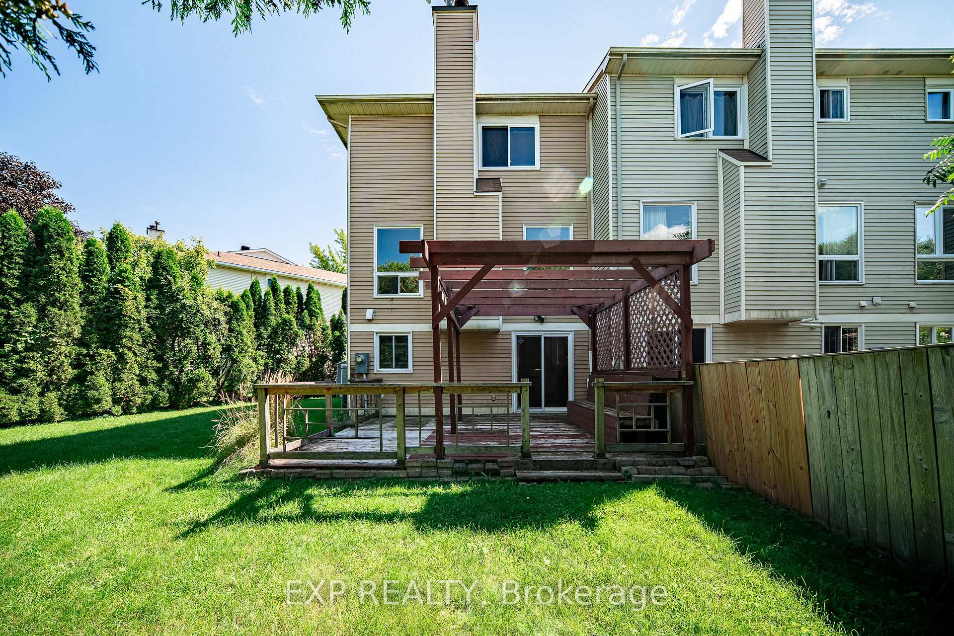 Photo 40 of 18 Arbordale Crescent, Ottawa, Centrepointe — HOMEH