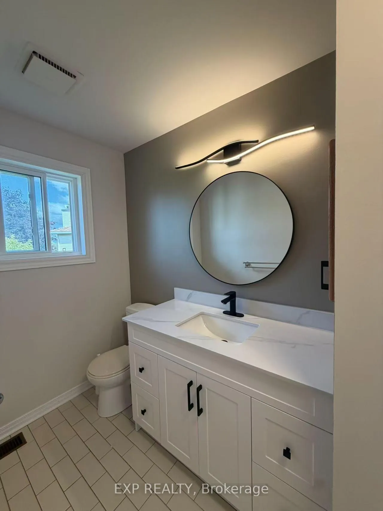 Photo 37 of 18 Arbordale Crescent, Ottawa, Centrepointe — HOMEH
