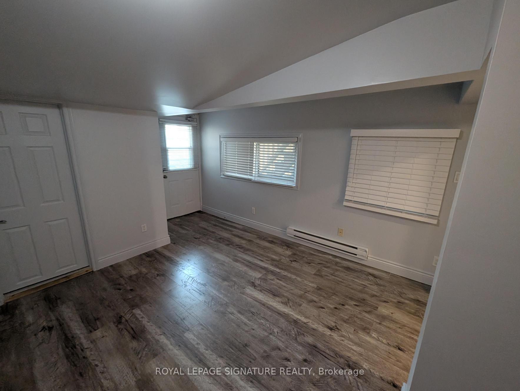 Photo 11 of 47 West Avenue N, Hamilton, Landsdale — HOMEH