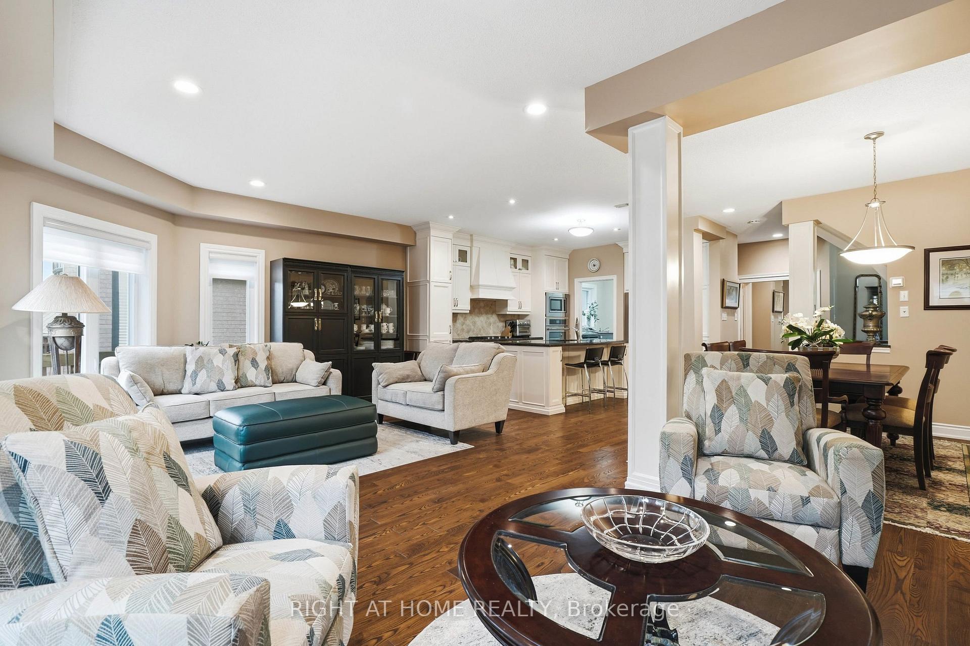 Photo 7 of 2121 Pinevalley Crescent, Oakville, Joshua Creek — HOMEH