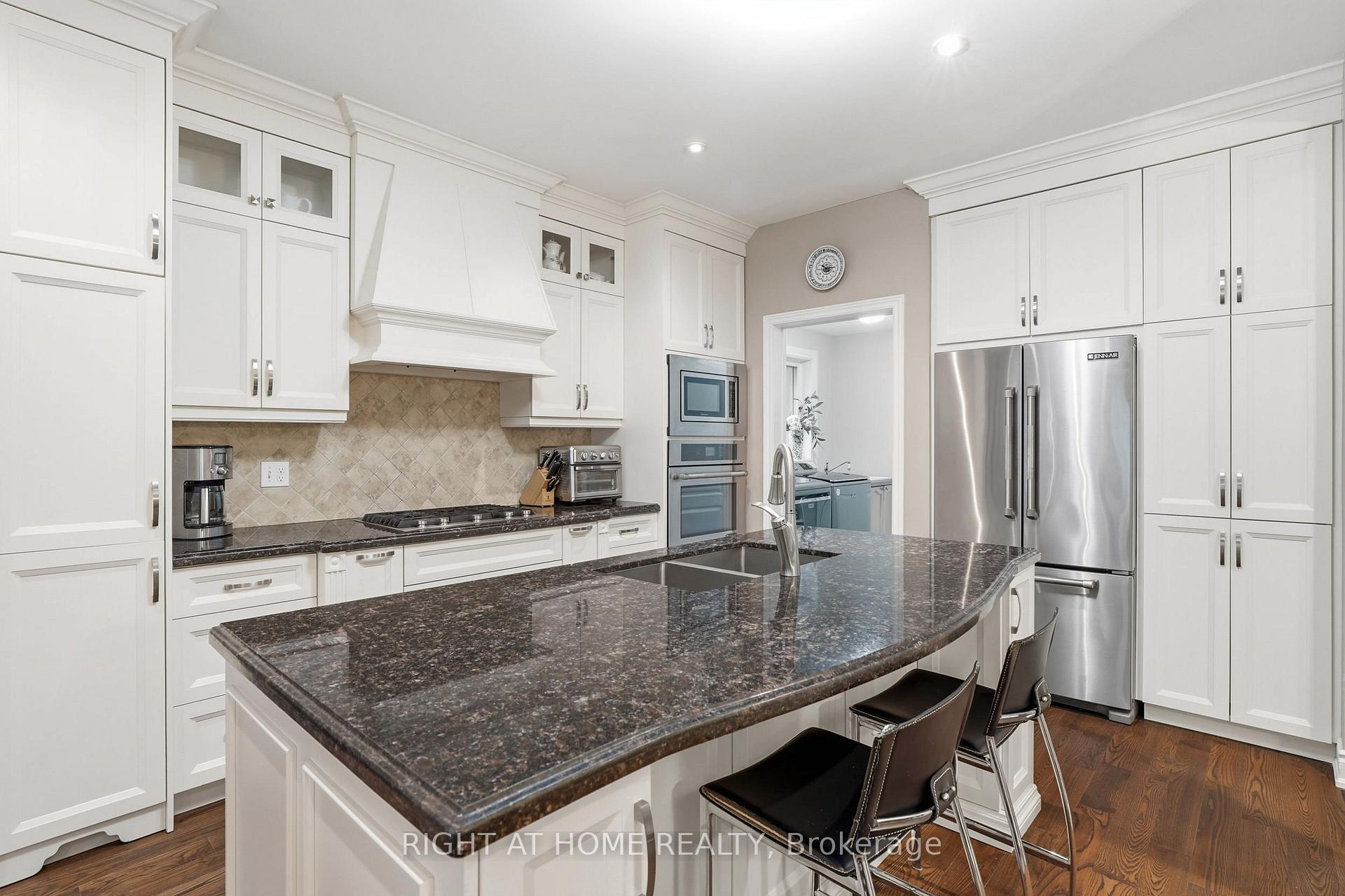Photo 14 of 2121 Pinevalley Crescent, Oakville, Joshua Creek — HOMEH