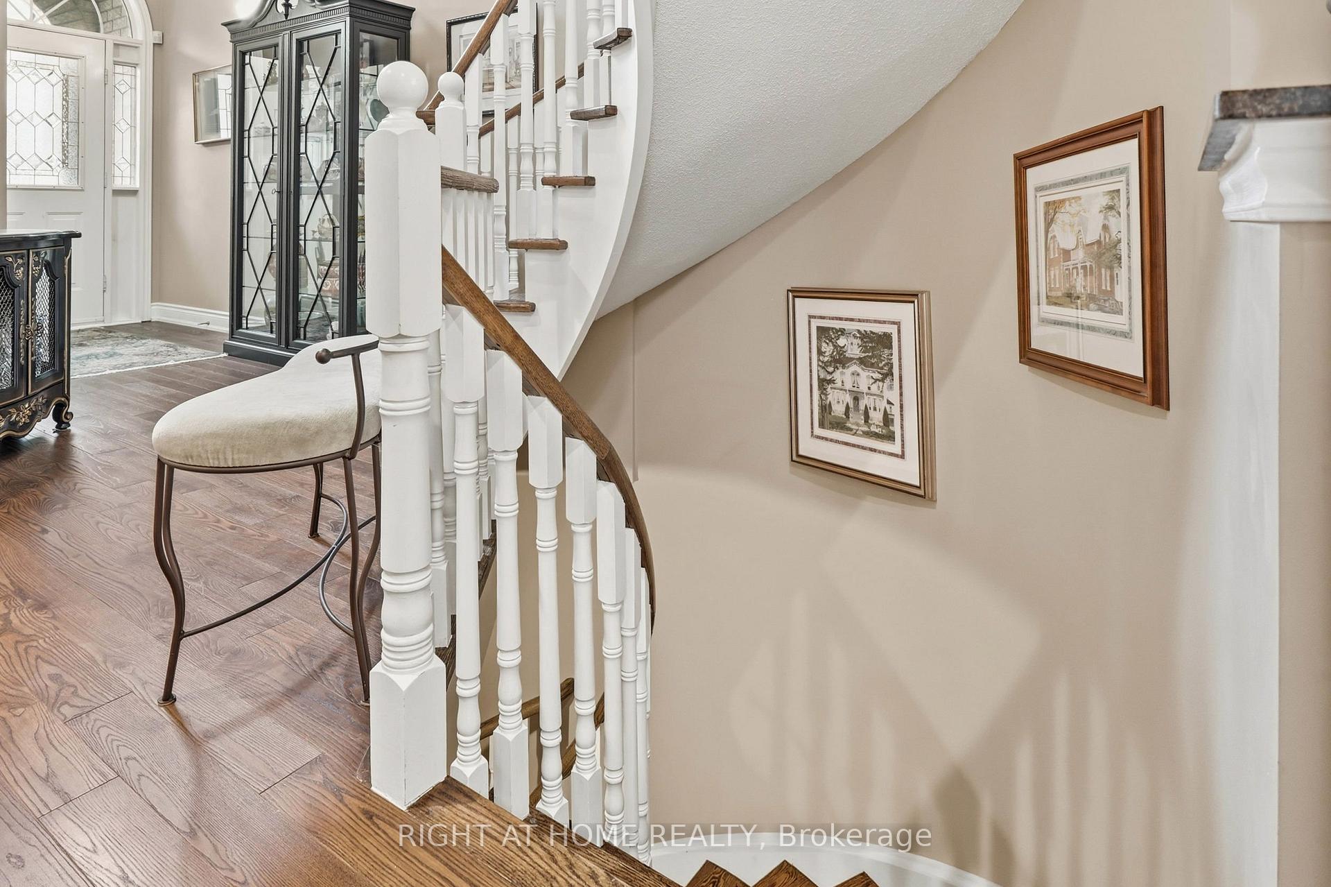 Photo 18 of 2121 Pinevalley Crescent, Oakville, Joshua Creek — HOMEH